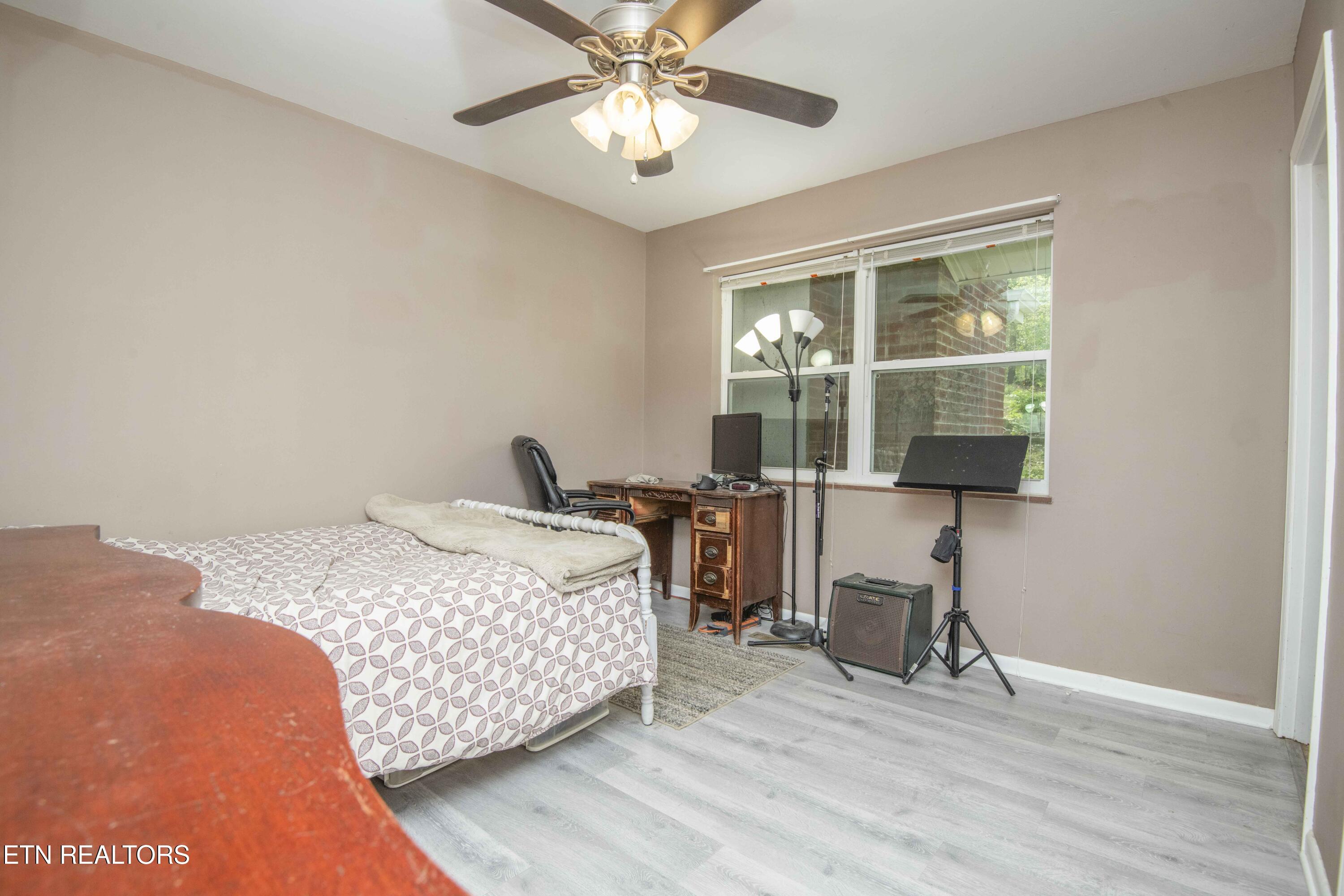 1212 Pilleaux Drive Knoxville TN 37912