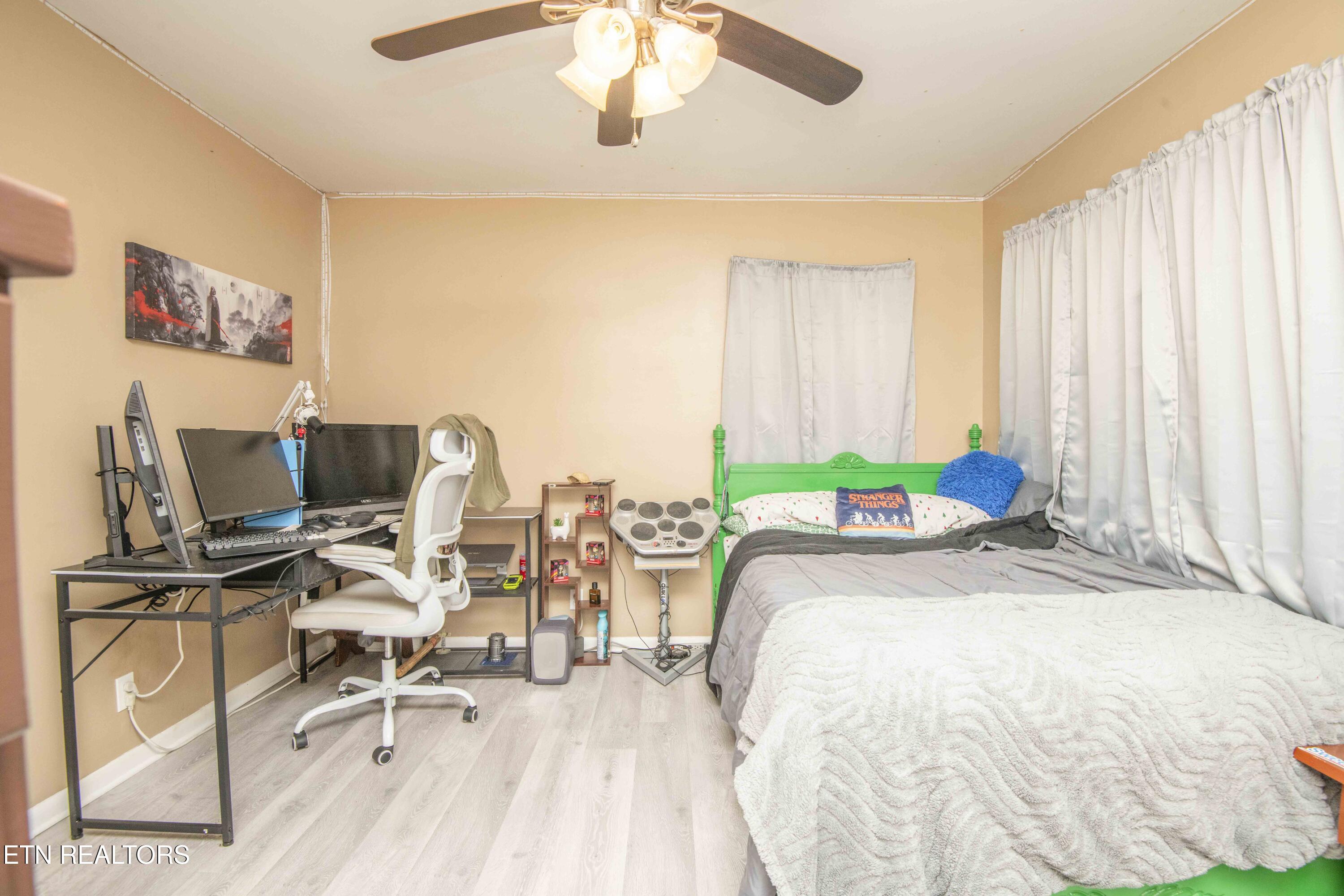 1212 Pilleaux Drive Knoxville TN 37912