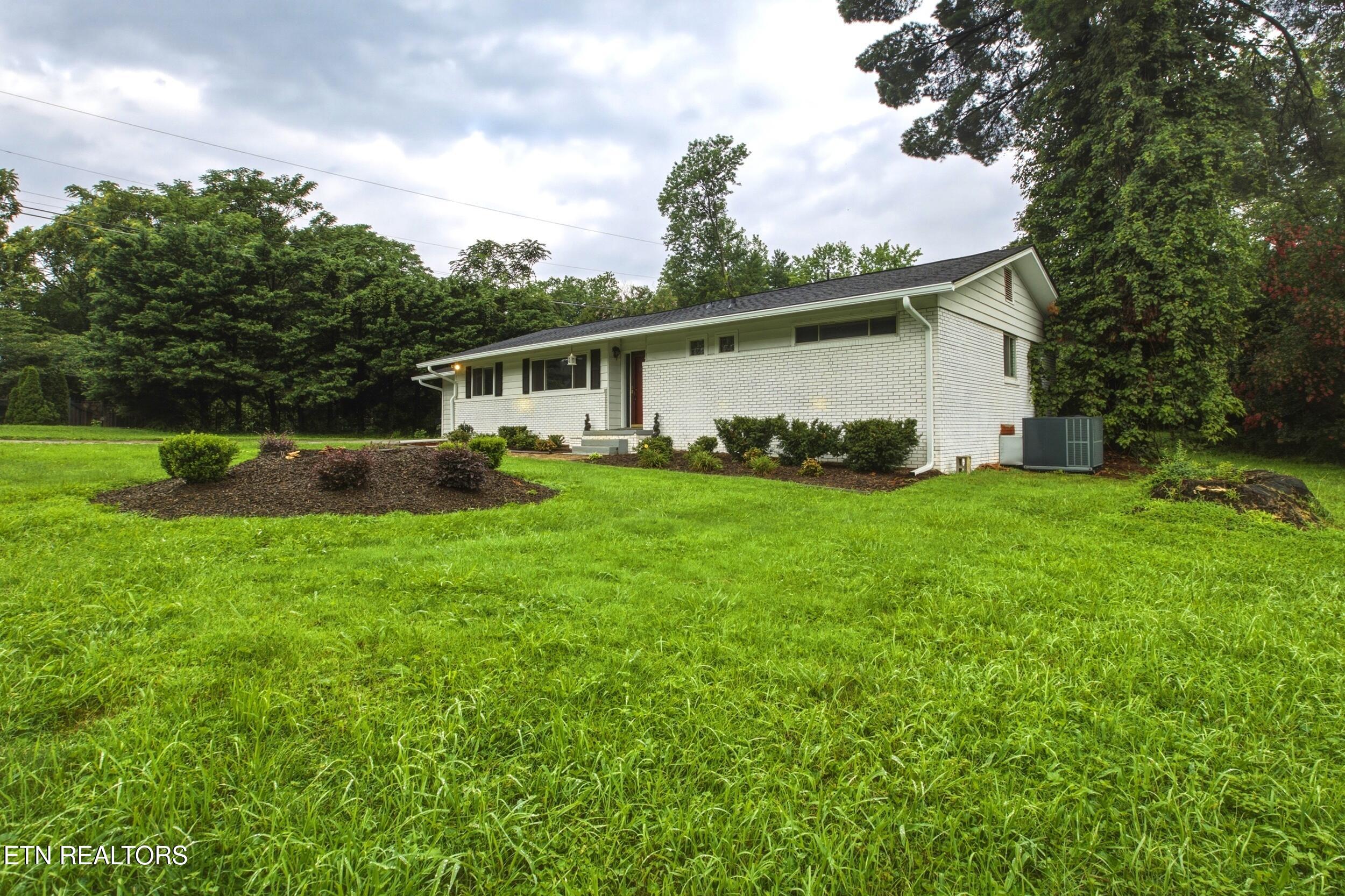 6919 Dorchester Drive Knoxville TN 37909