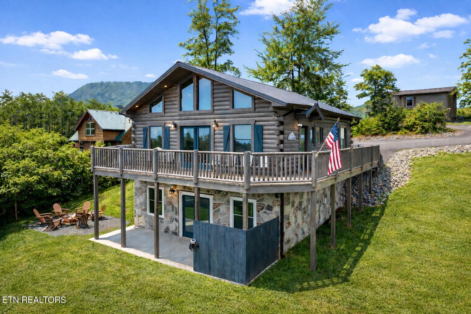 705 Rondayview Lane Sevierville TN 37876