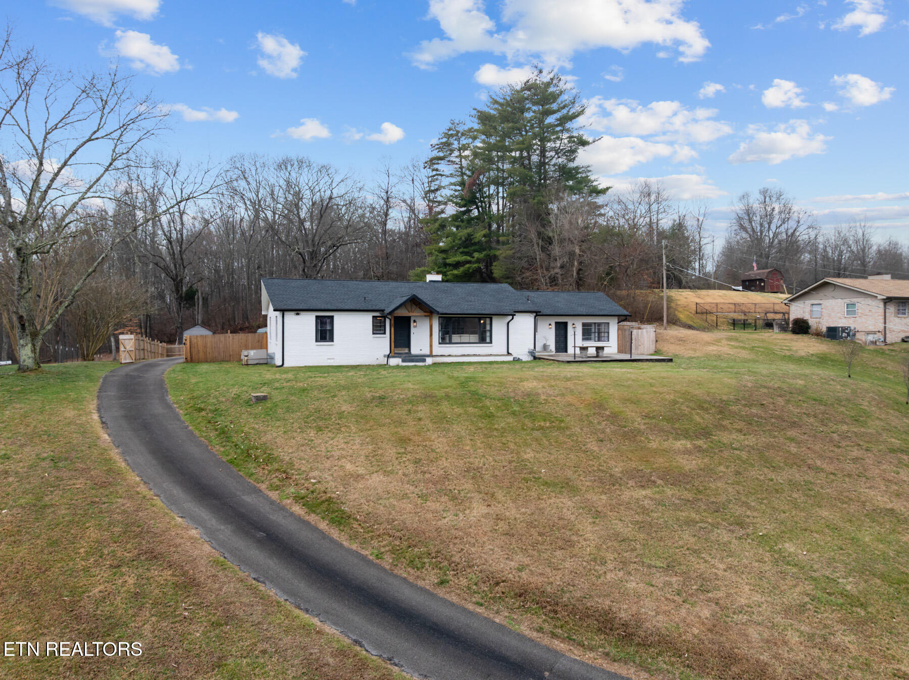 448 Woolsey Road Harriman TN 37748