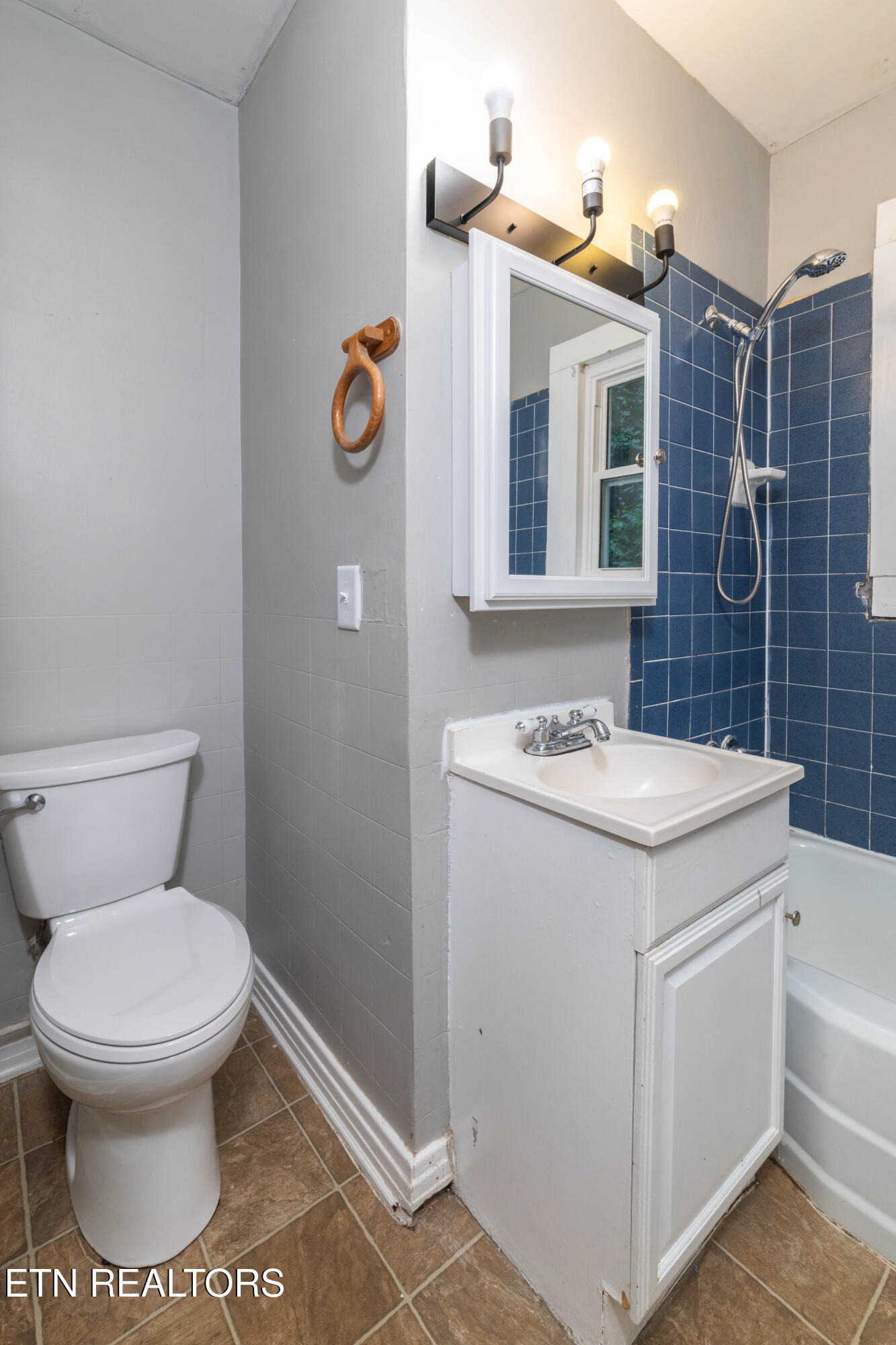 120 Holston Court Knoxville TN 37914
