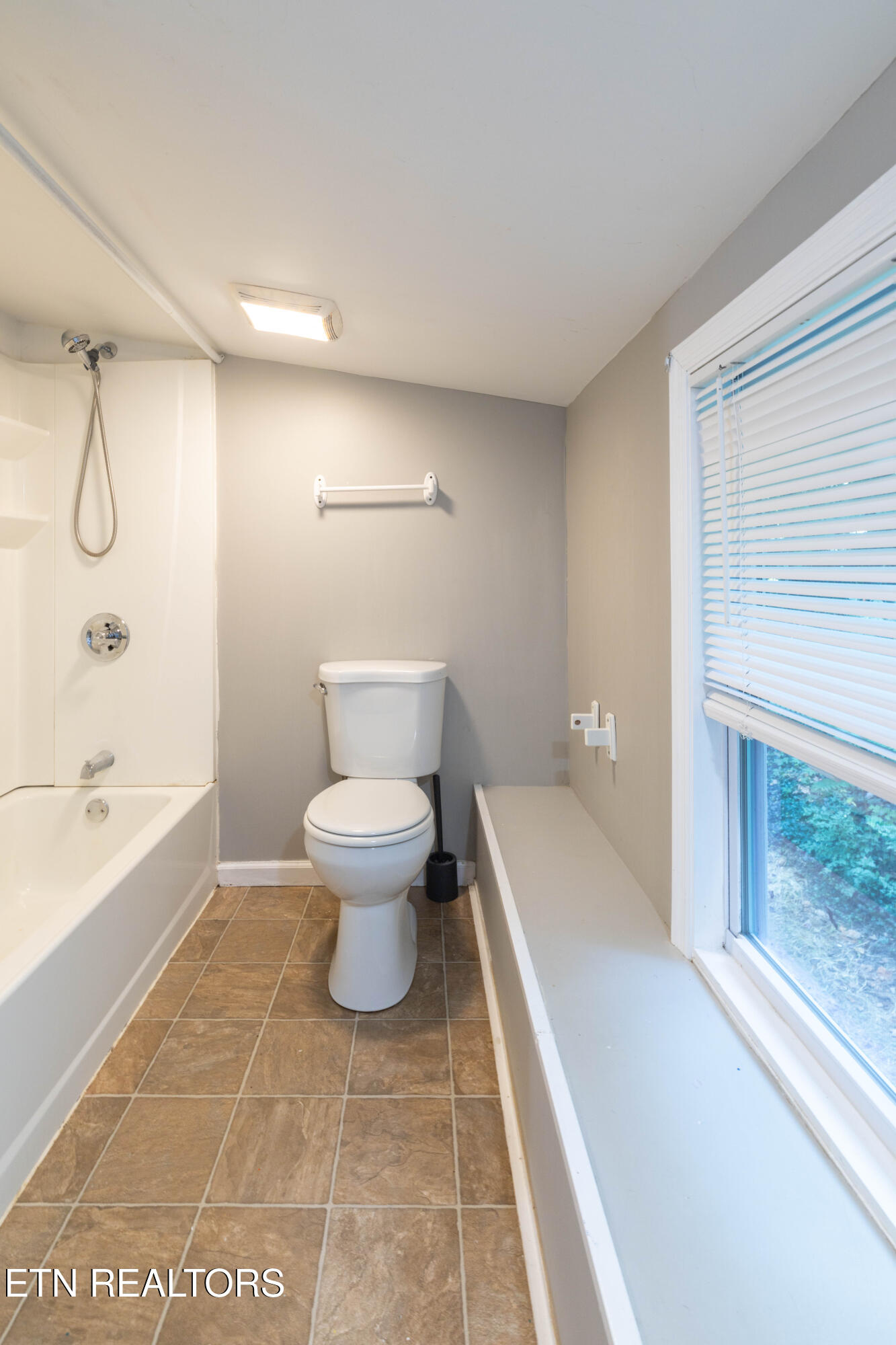 120 Holston Court Knoxville TN 37914