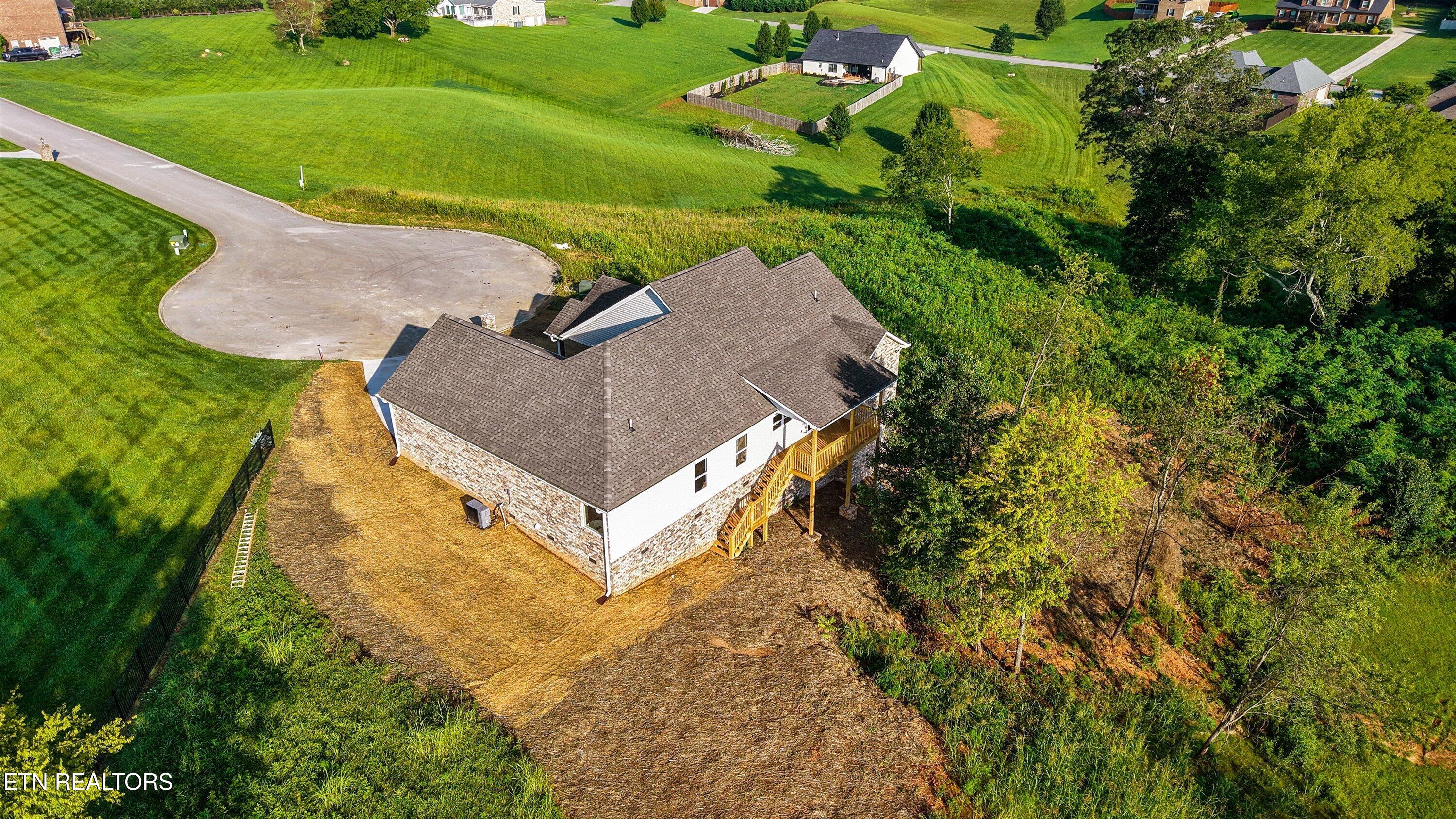 2335 Louisiana Court Seymour TN 37865