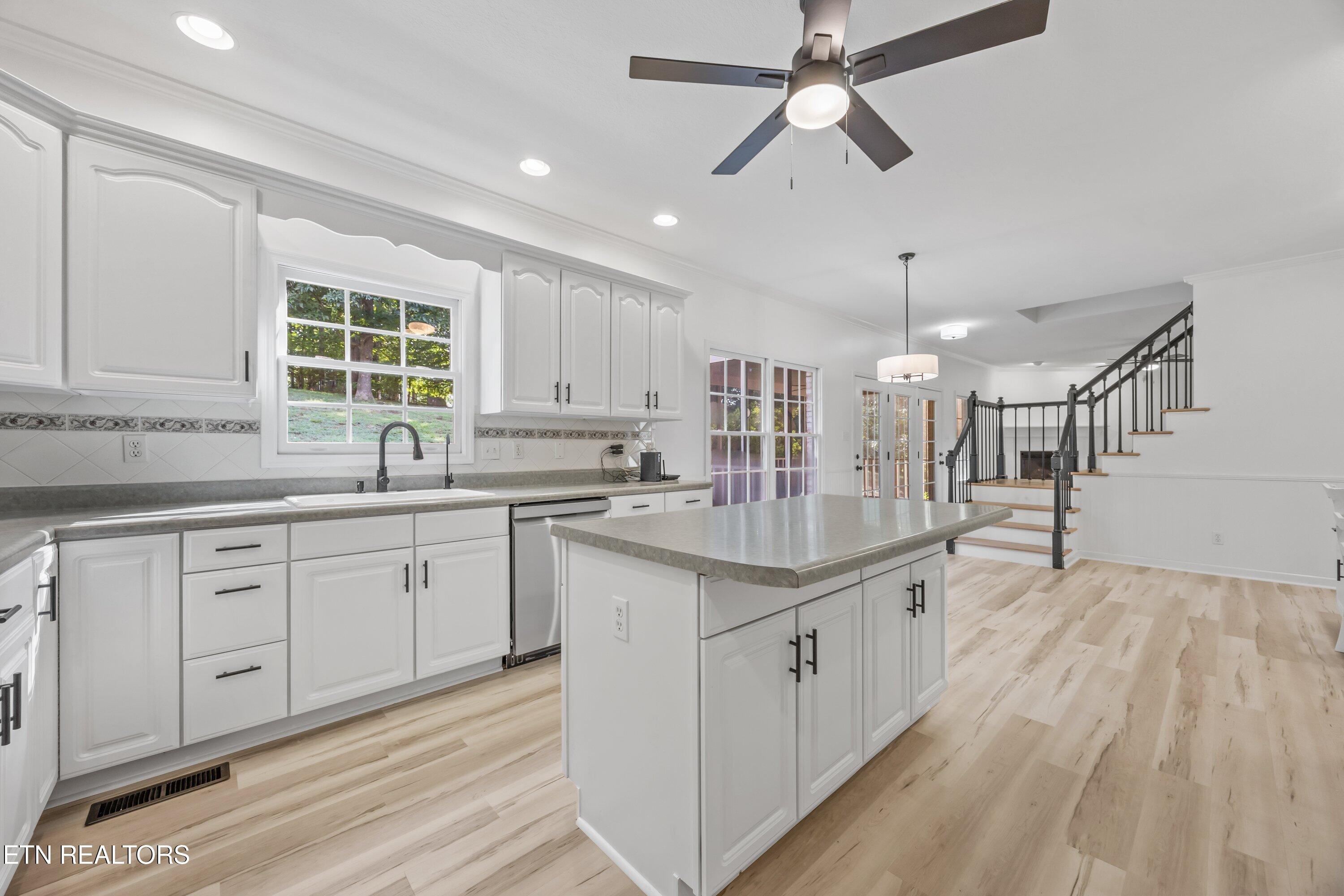 624 Valley Hill Lane Knoxville TN 37922