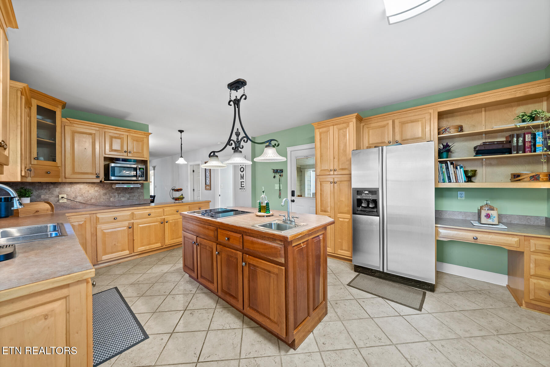 206 W Cleveland Avenue Monterey TN 38574