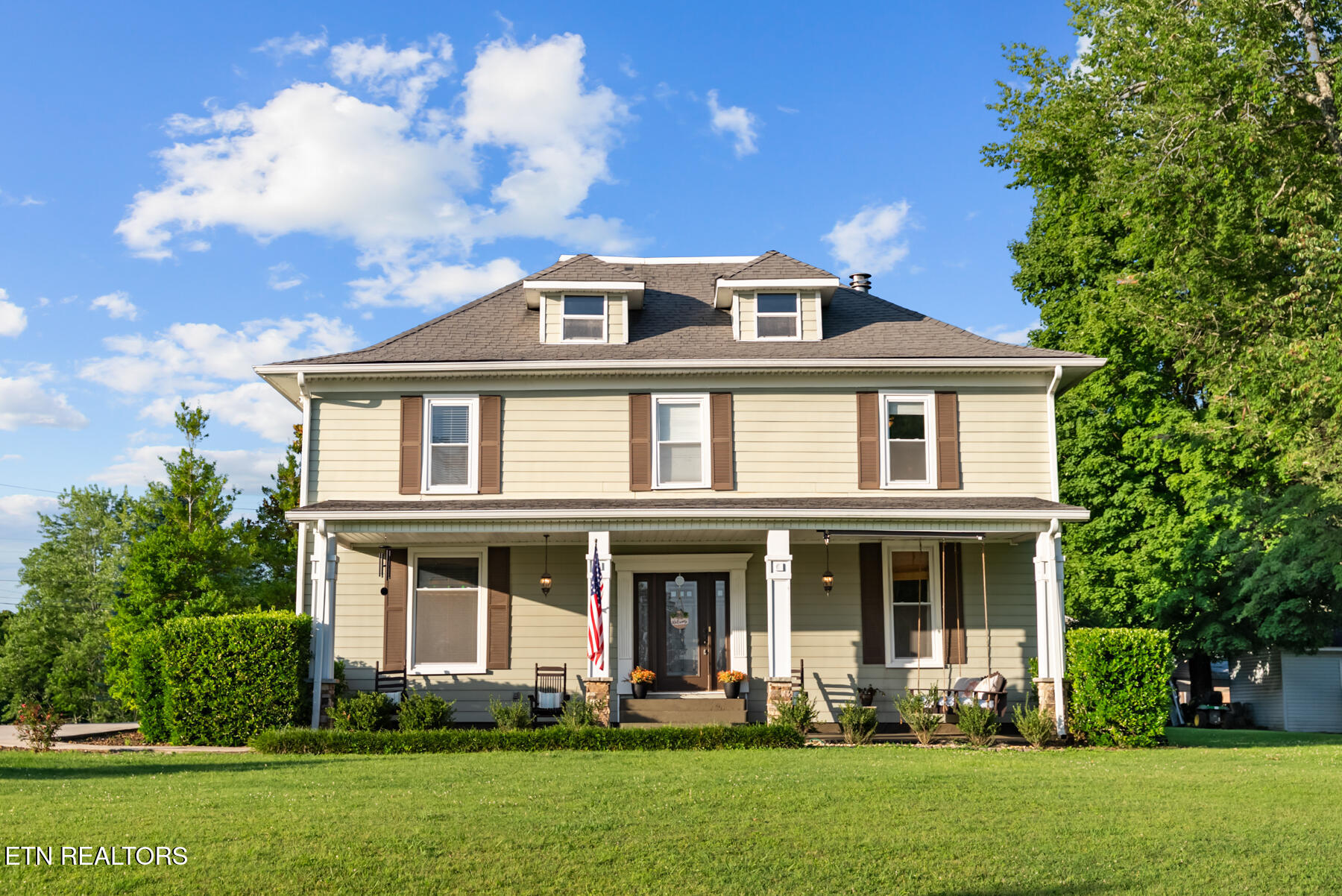 206 W Cleveland Avenue Monterey TN 38574