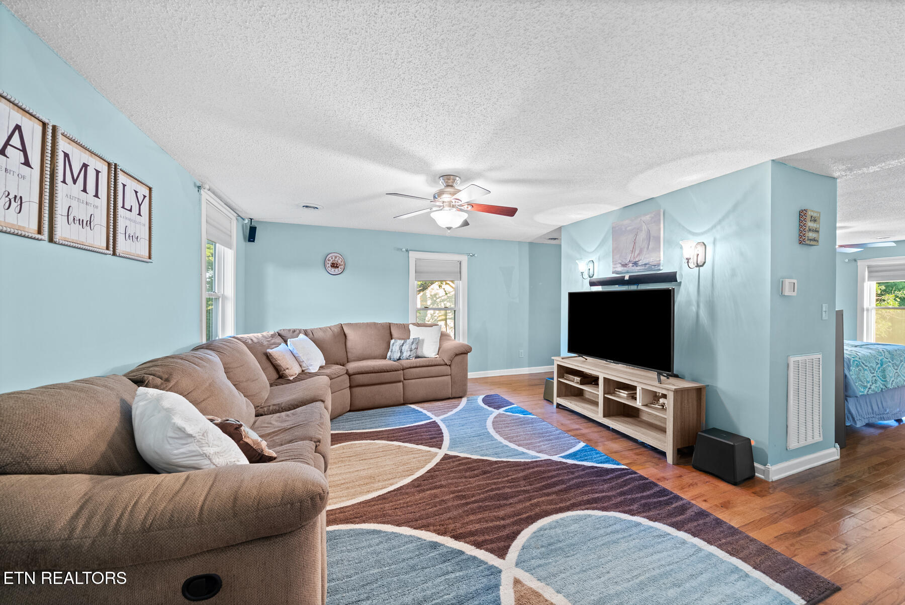 206 W Cleveland Avenue Monterey TN 38574
