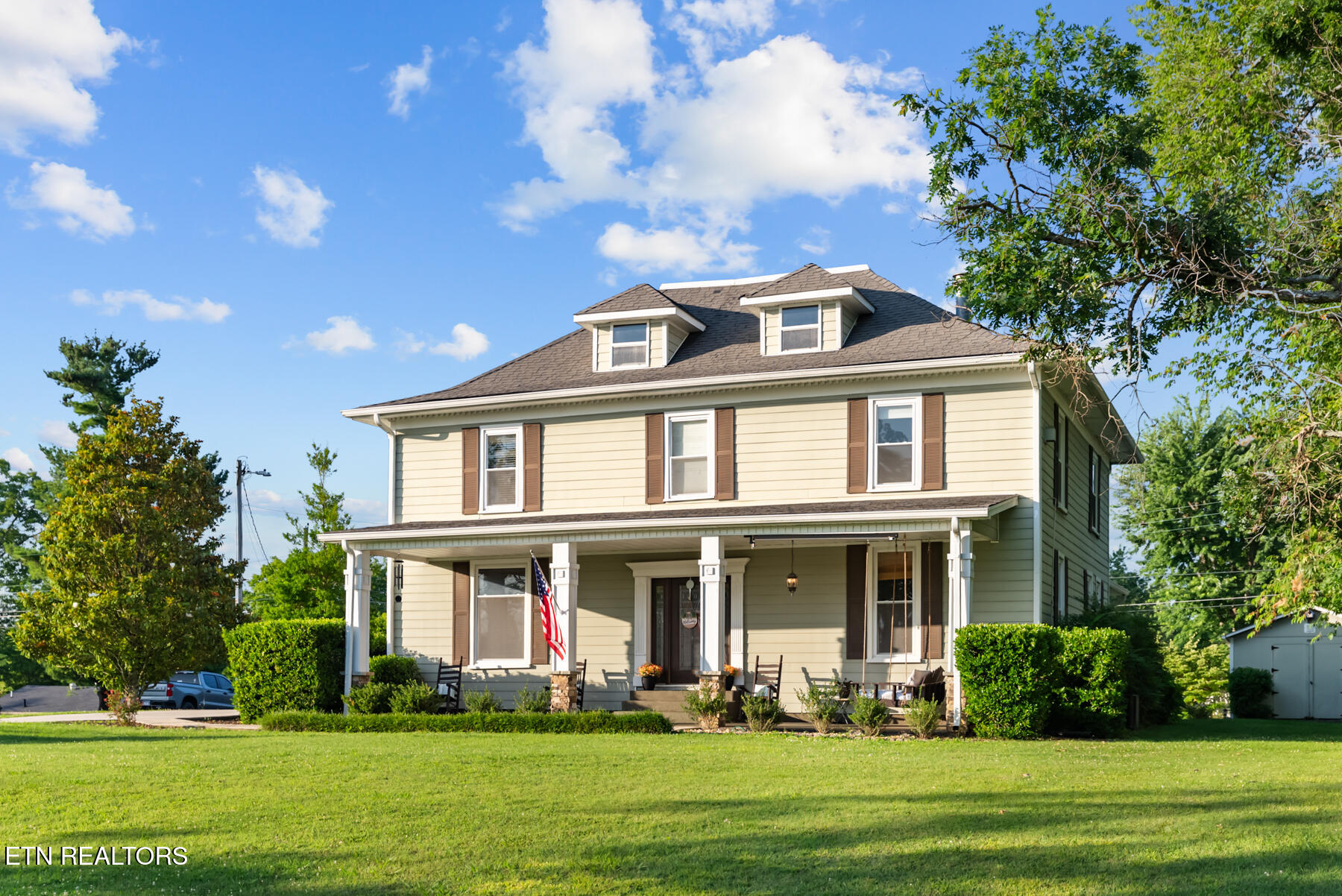 206 W Cleveland Avenue Monterey TN 38574