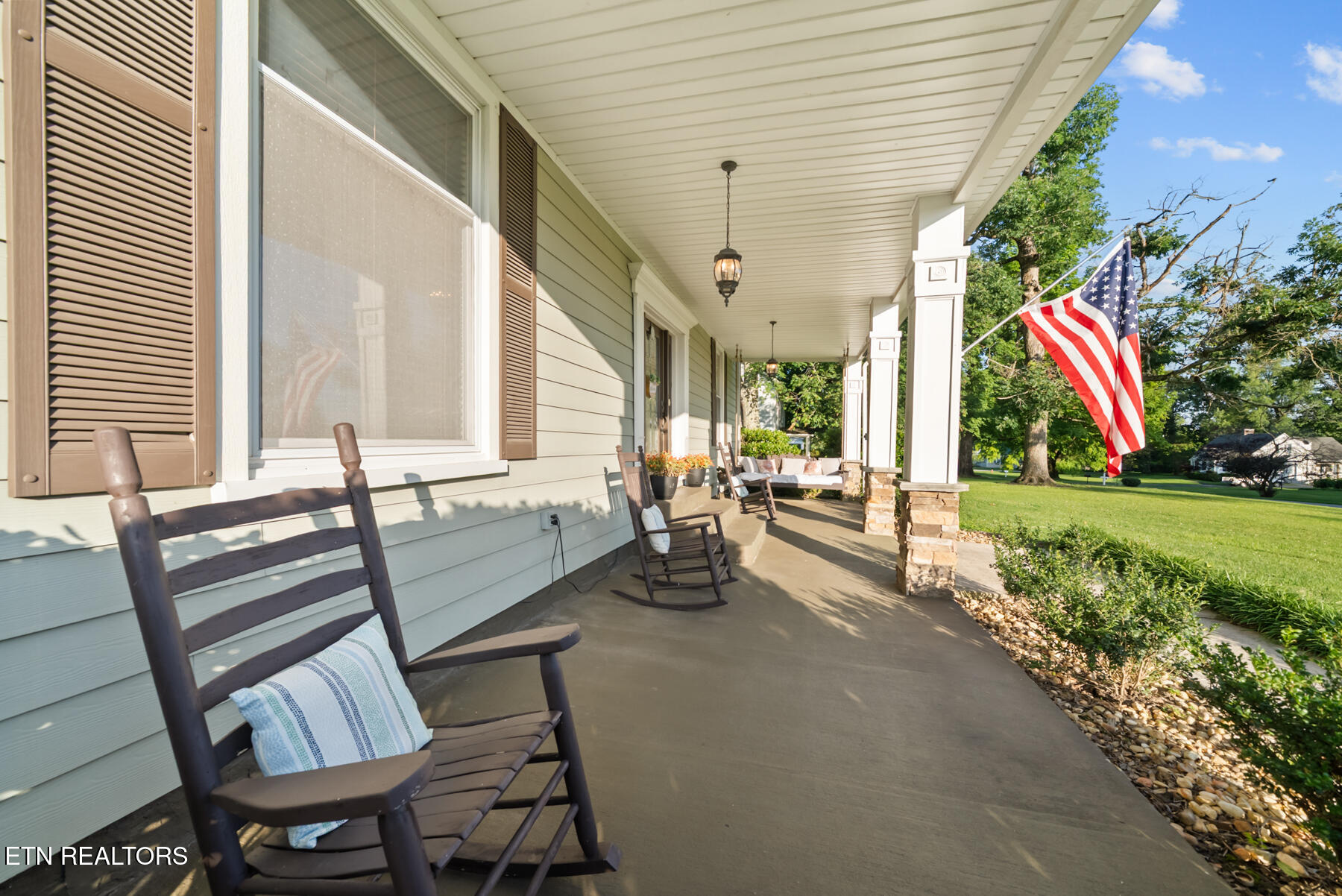 206 W Cleveland Avenue Monterey TN 38574