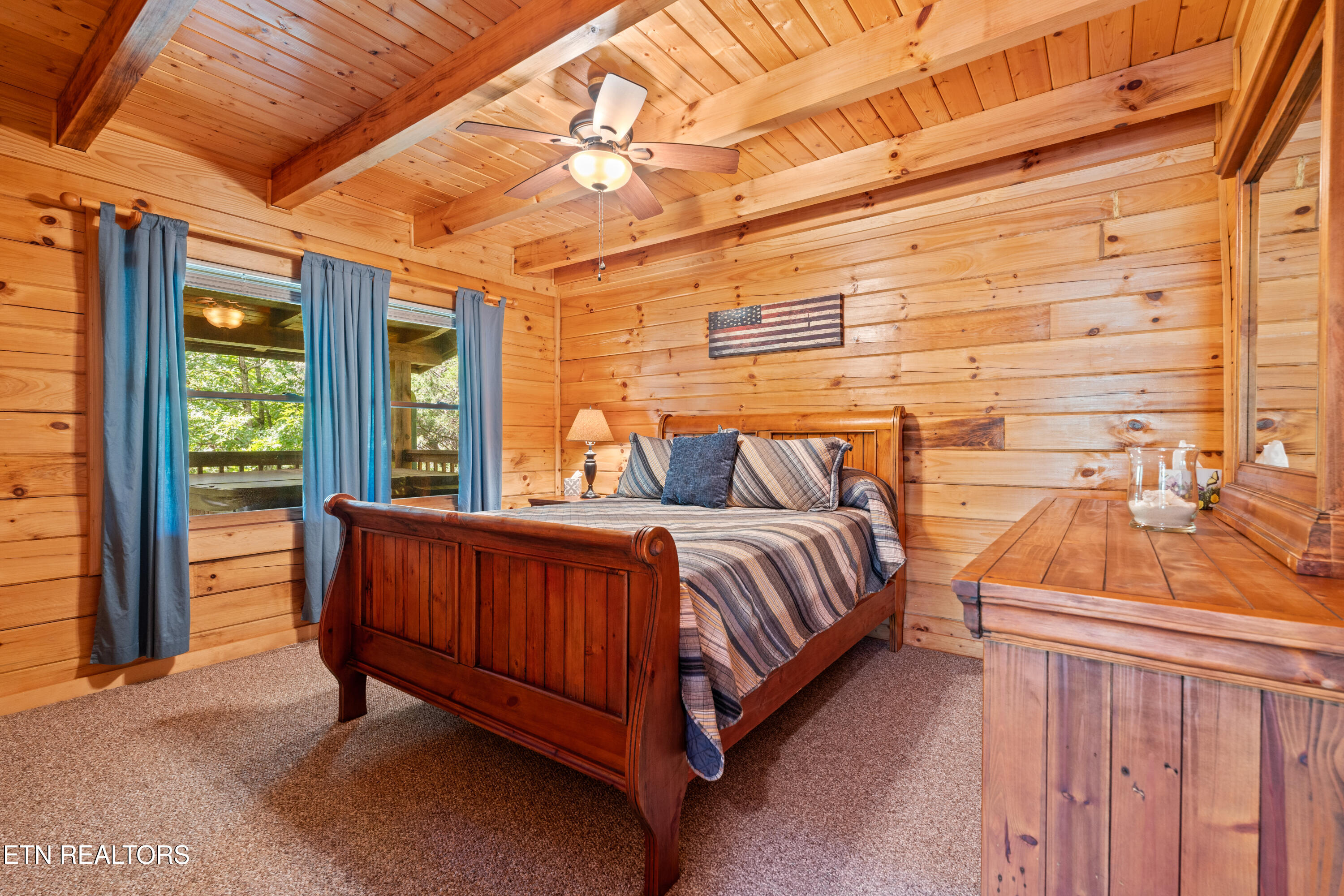 2234 Eagle Feather Drive Sevierville TN 37876