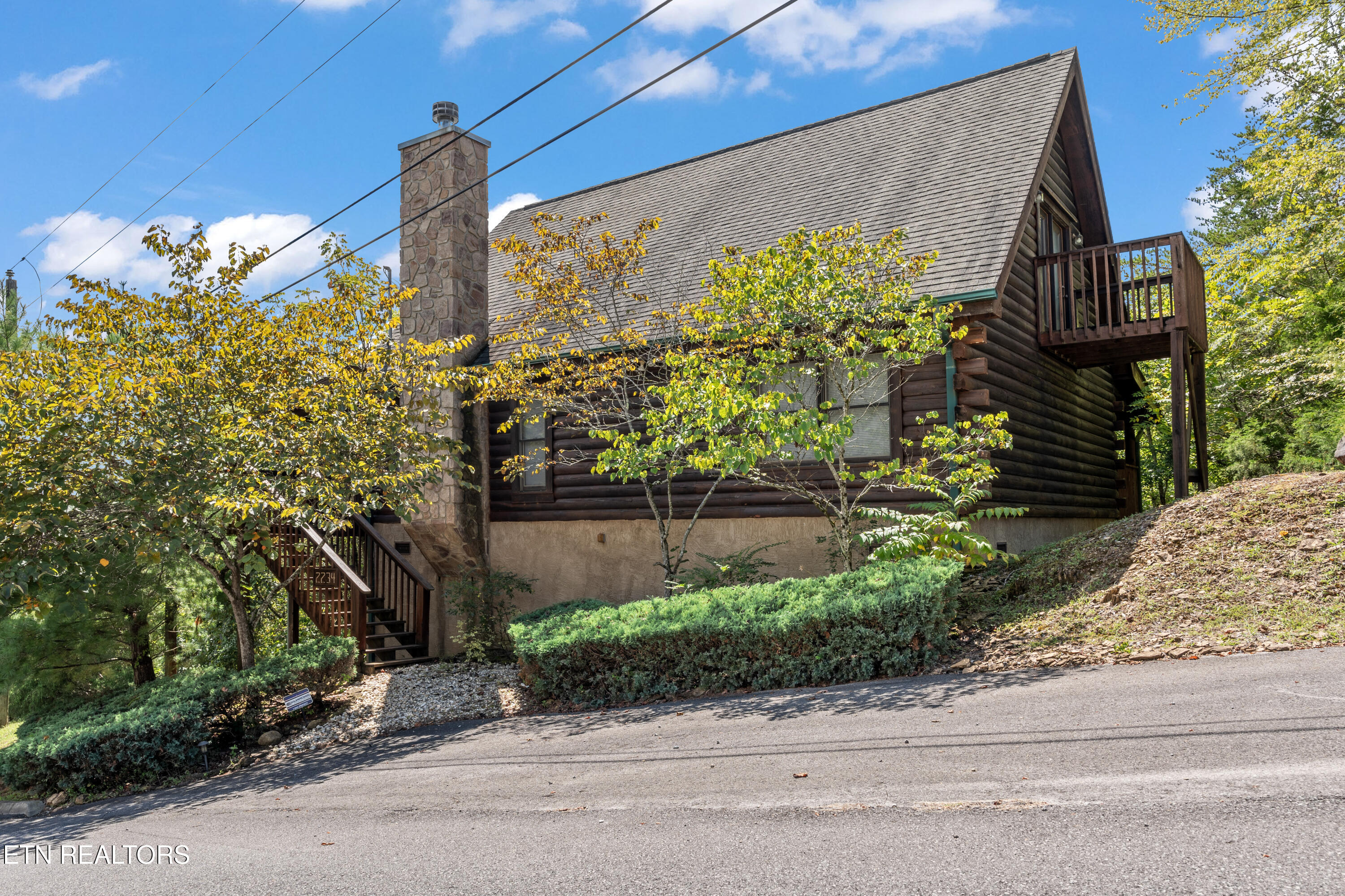 2234 Eagle Feather Drive Sevierville TN 37876