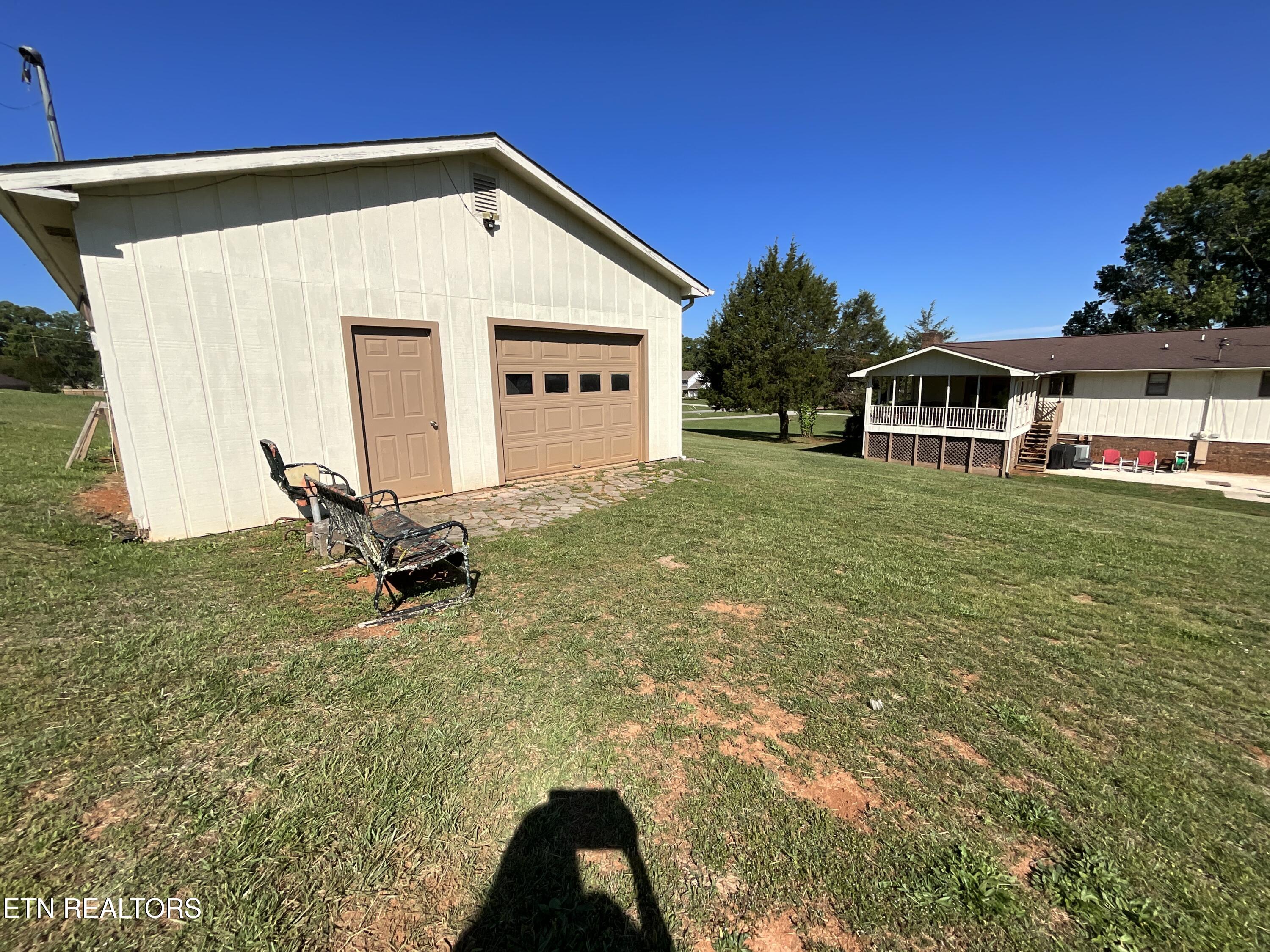 651 River Road Kingston TN 37763