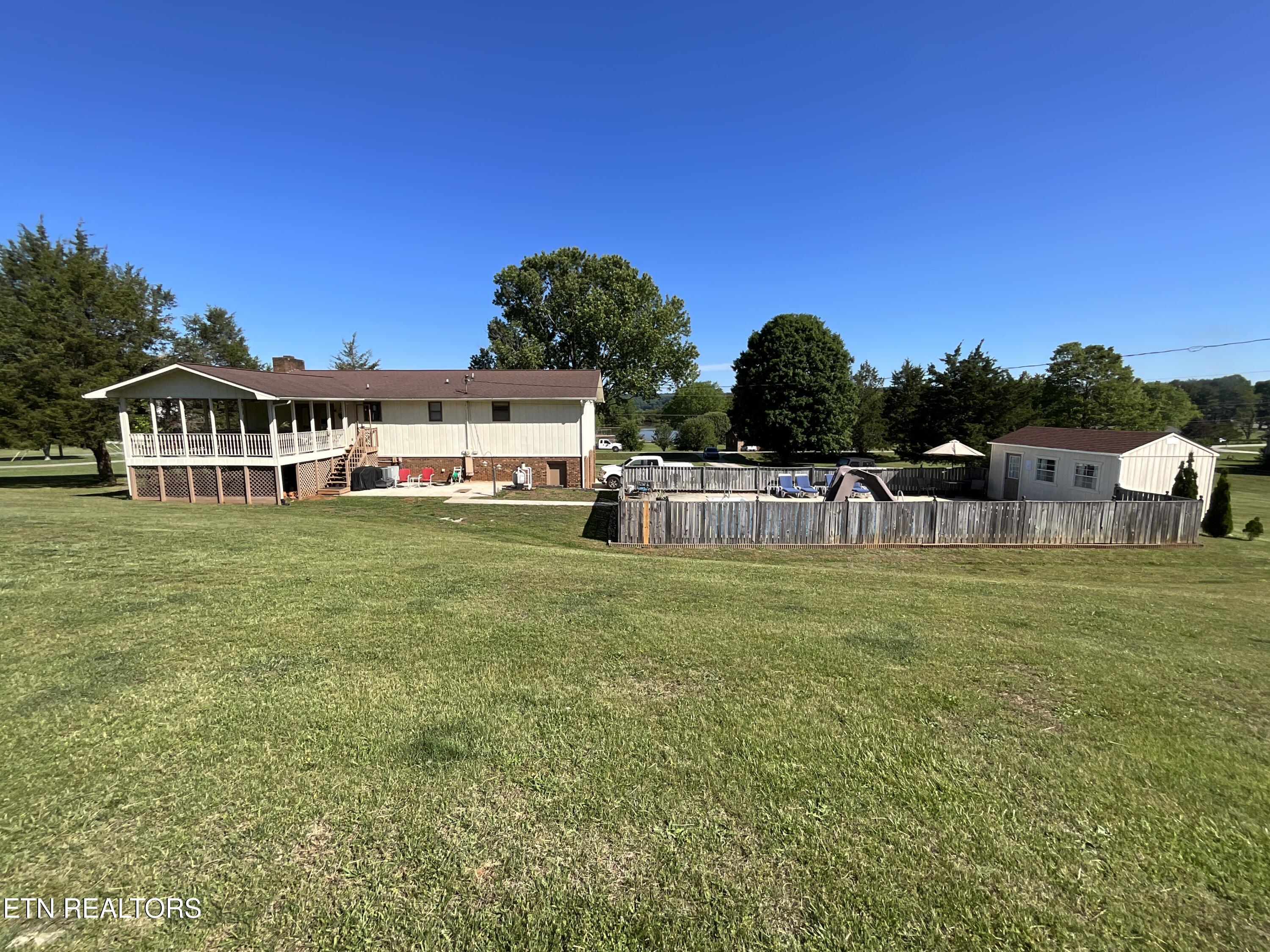 651 River Road Kingston TN 37763