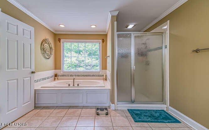 515 Oak Landing Lane Knoxville TN 37934