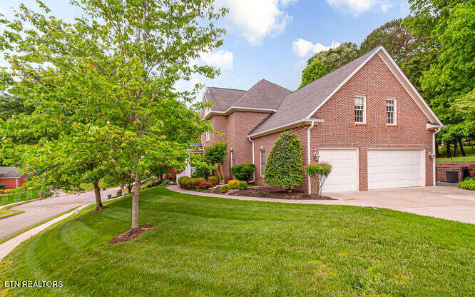 515 Oak Landing Lane Knoxville TN 37934