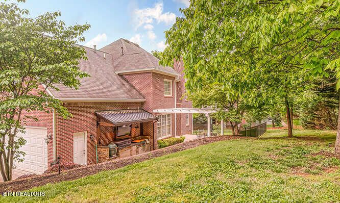 515 Oak Landing Lane Knoxville TN 37934