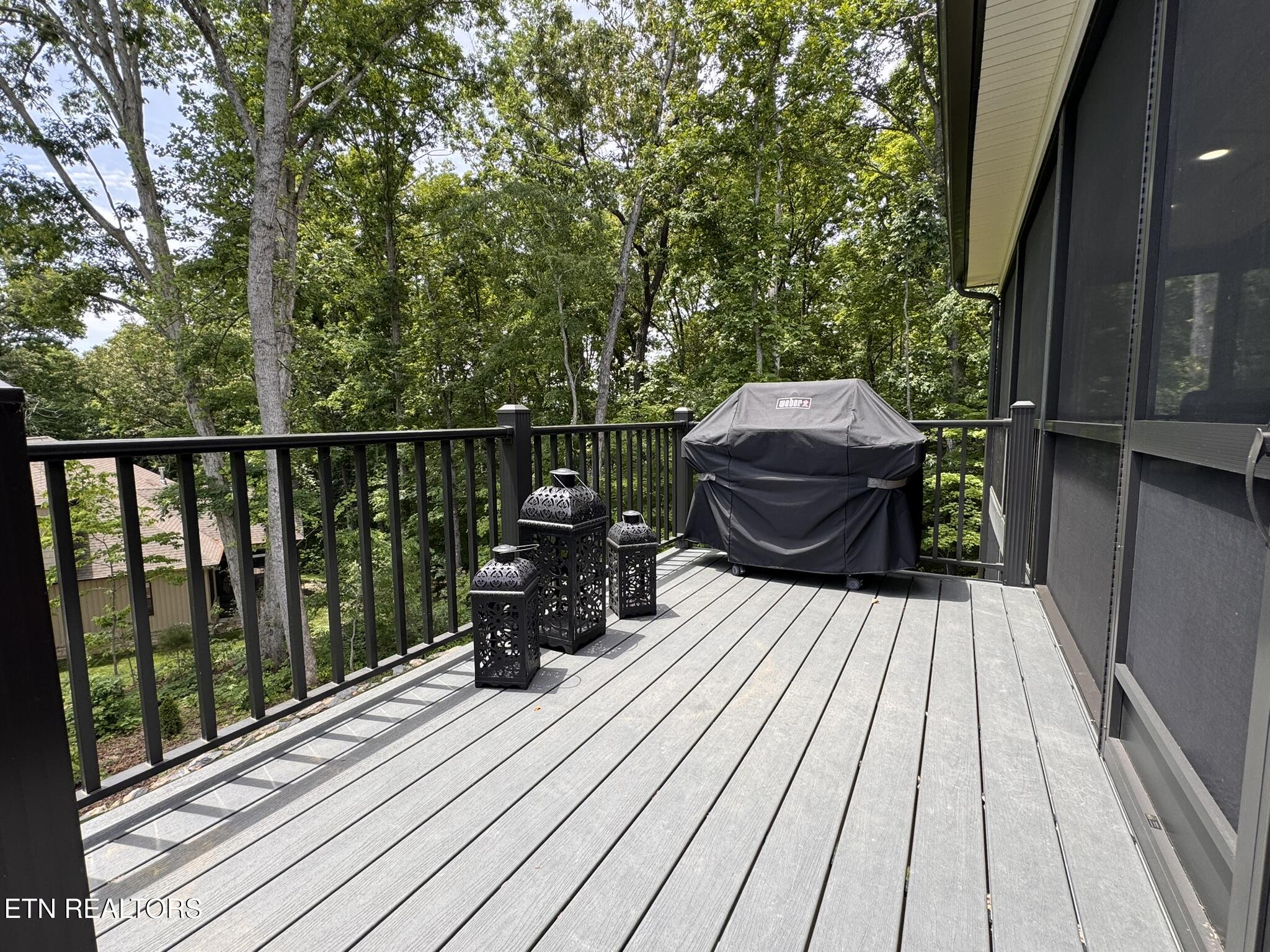 142 Amohi Way Loudon TN 37774
