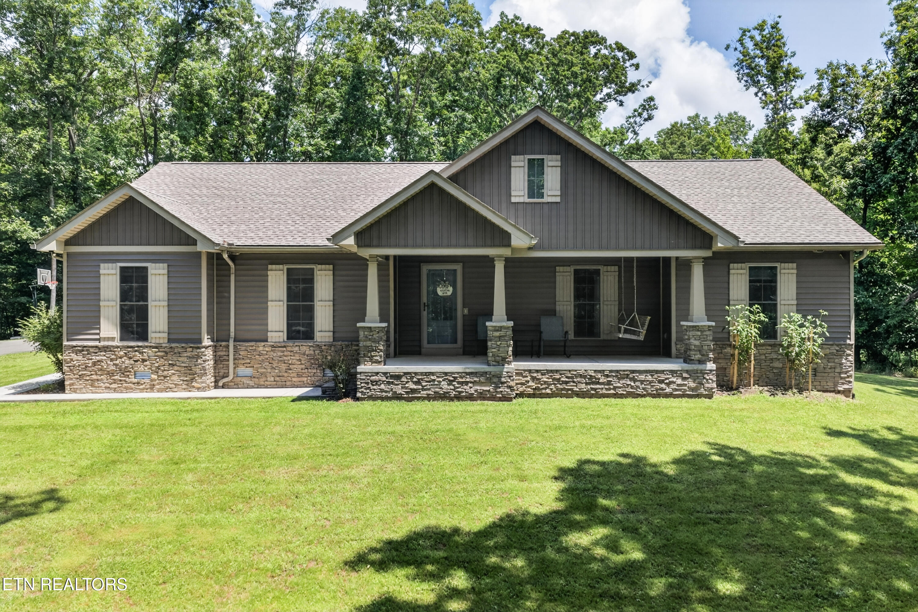 69 Winding Way Monterey TN 38574