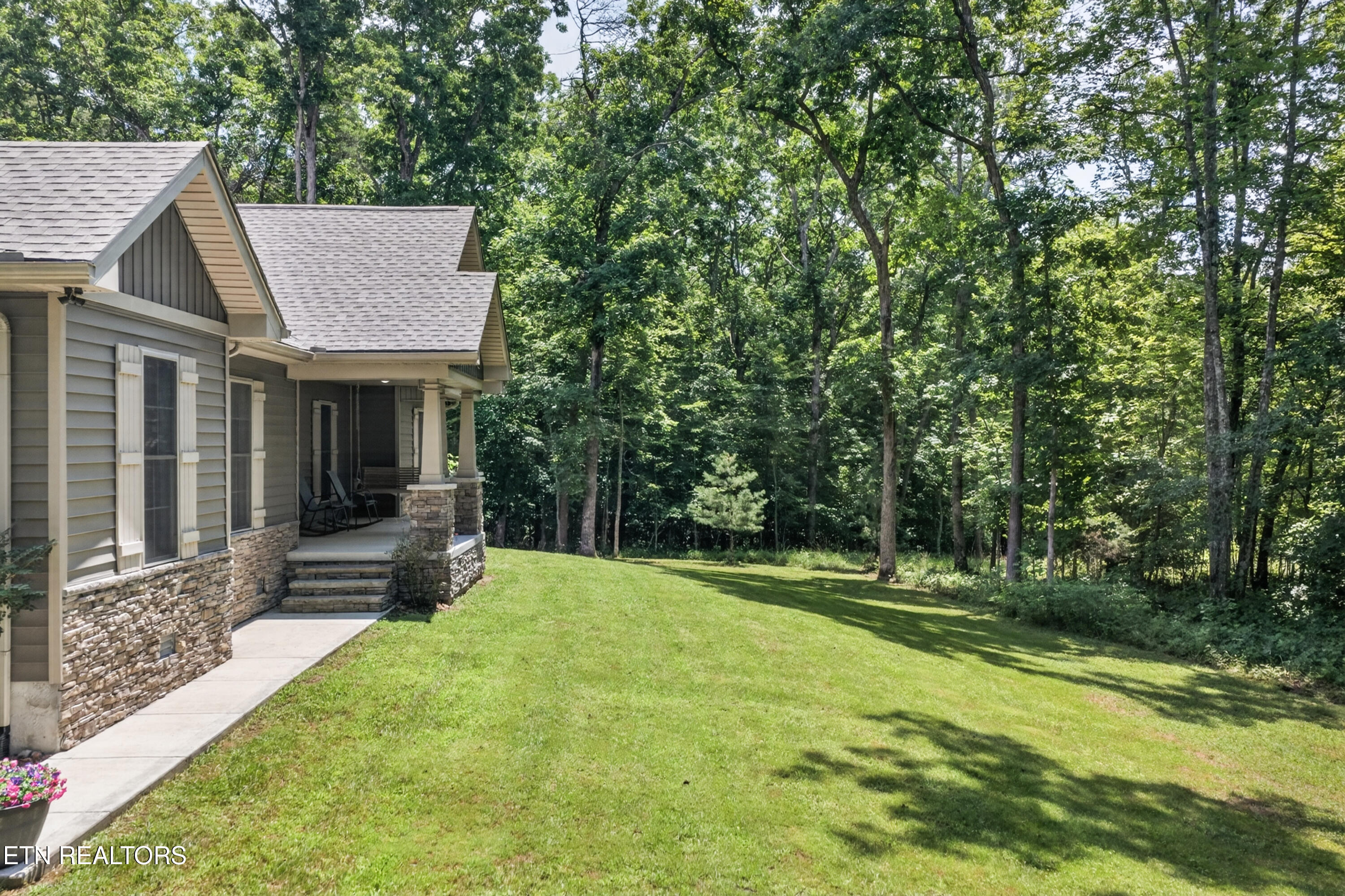 69 Winding Way Monterey TN 38574