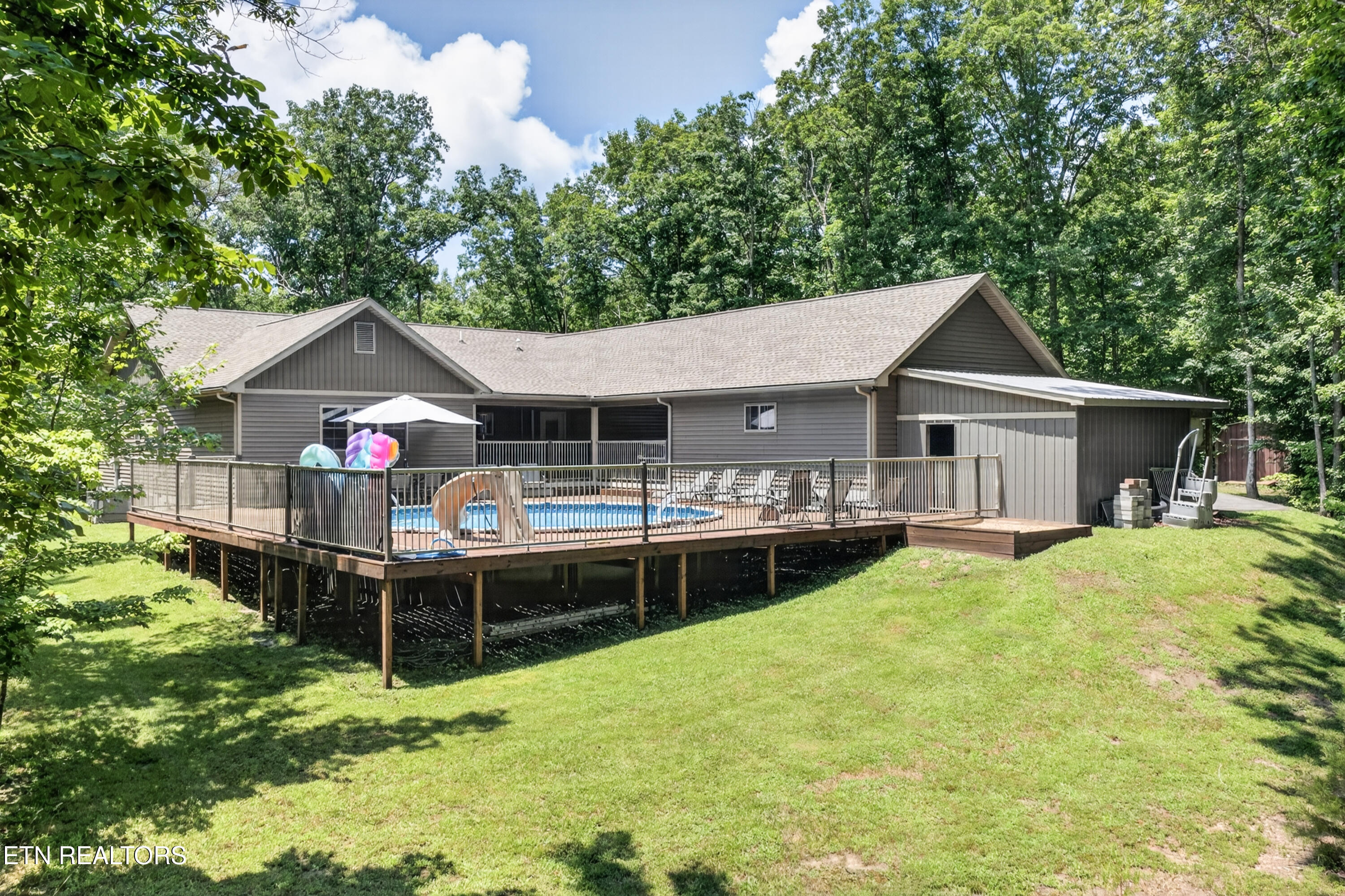 69 Winding Way Monterey TN 38574