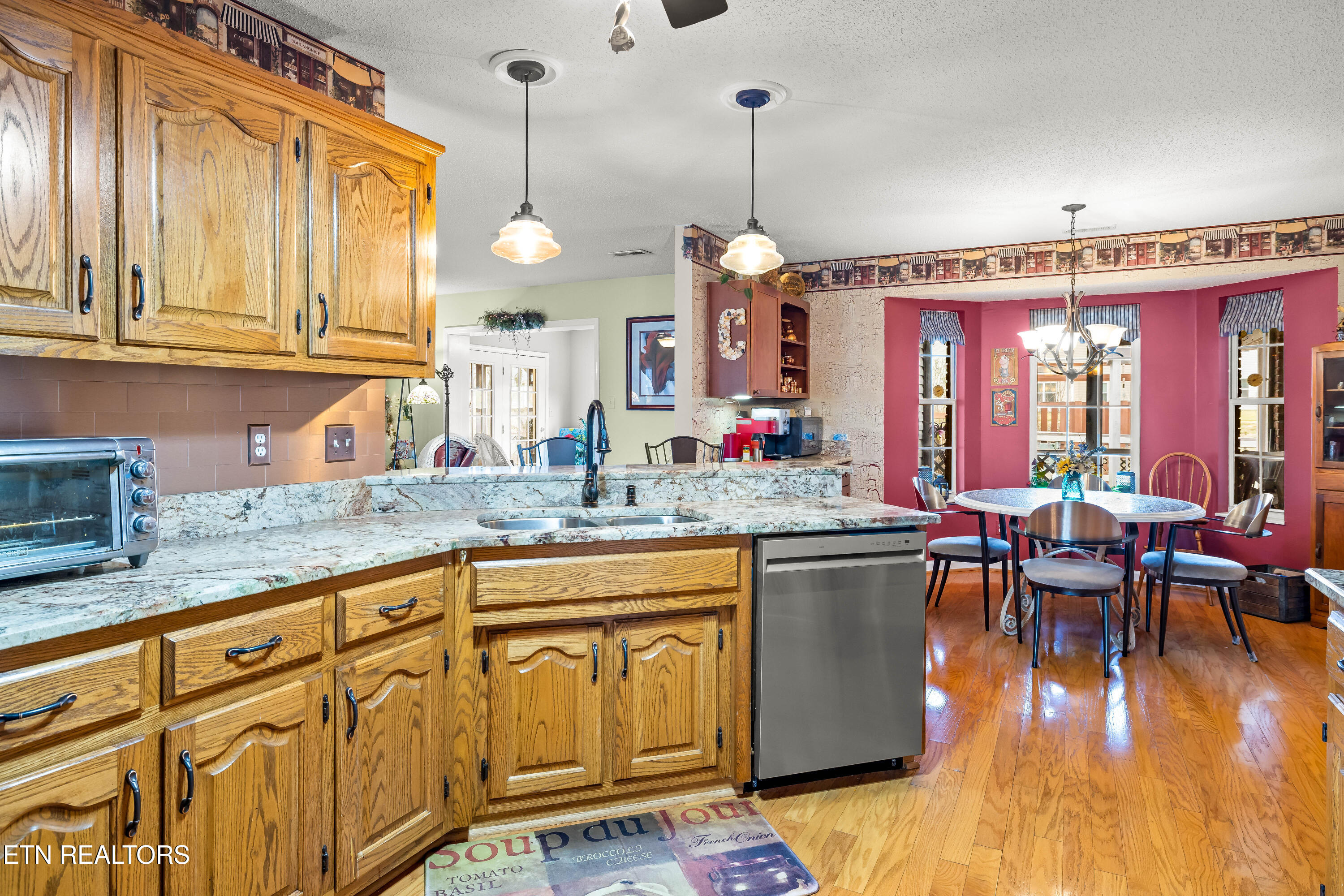 2320 Portland Drive Maryville TN 37803