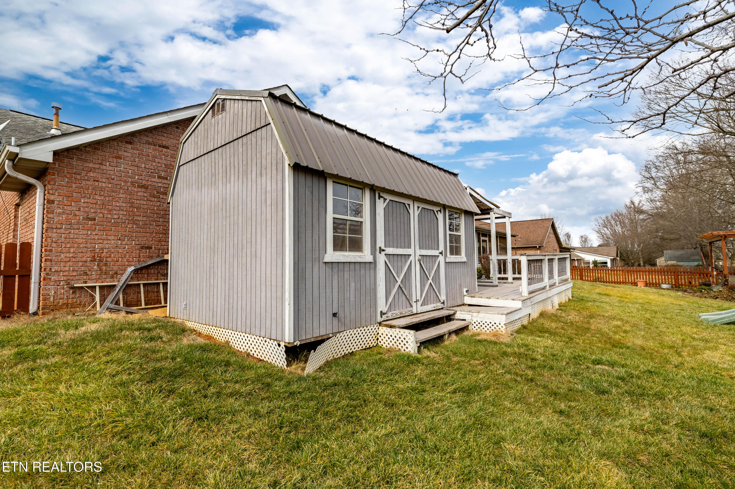 2320 Portland Drive Maryville TN 37803