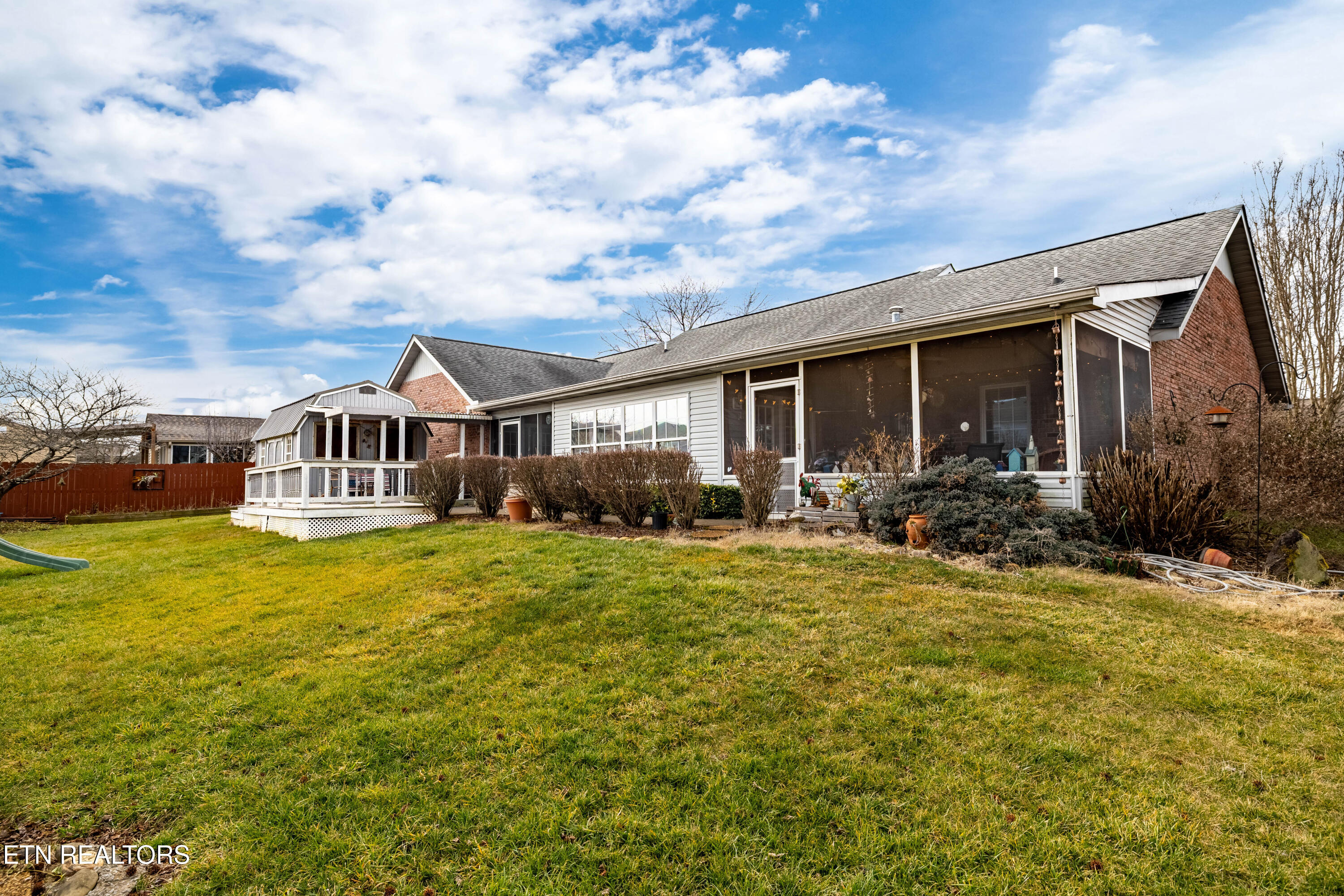 2320 Portland Drive Maryville TN 37803