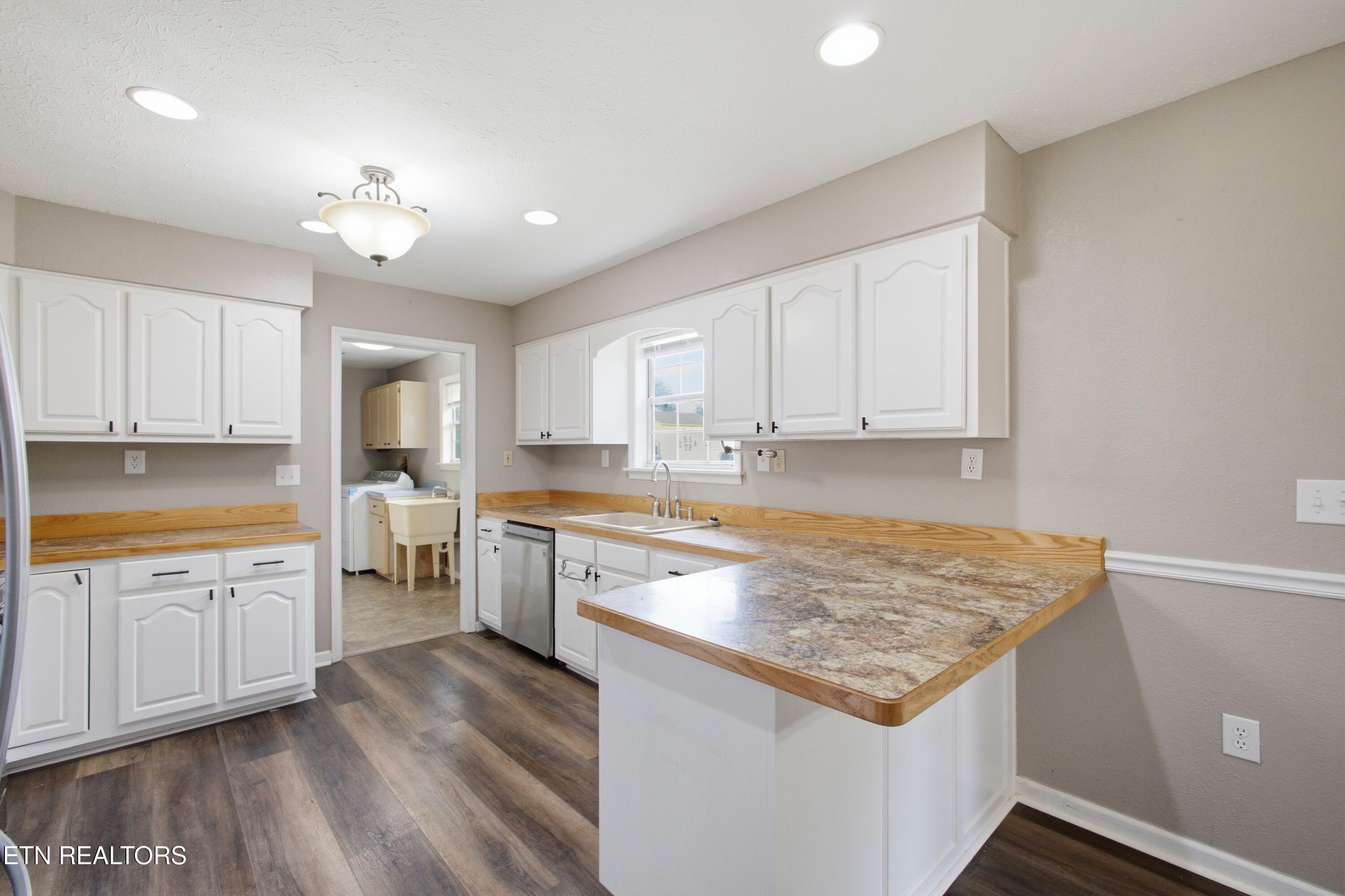 316 Sunrise Drive Kingston TN 37763