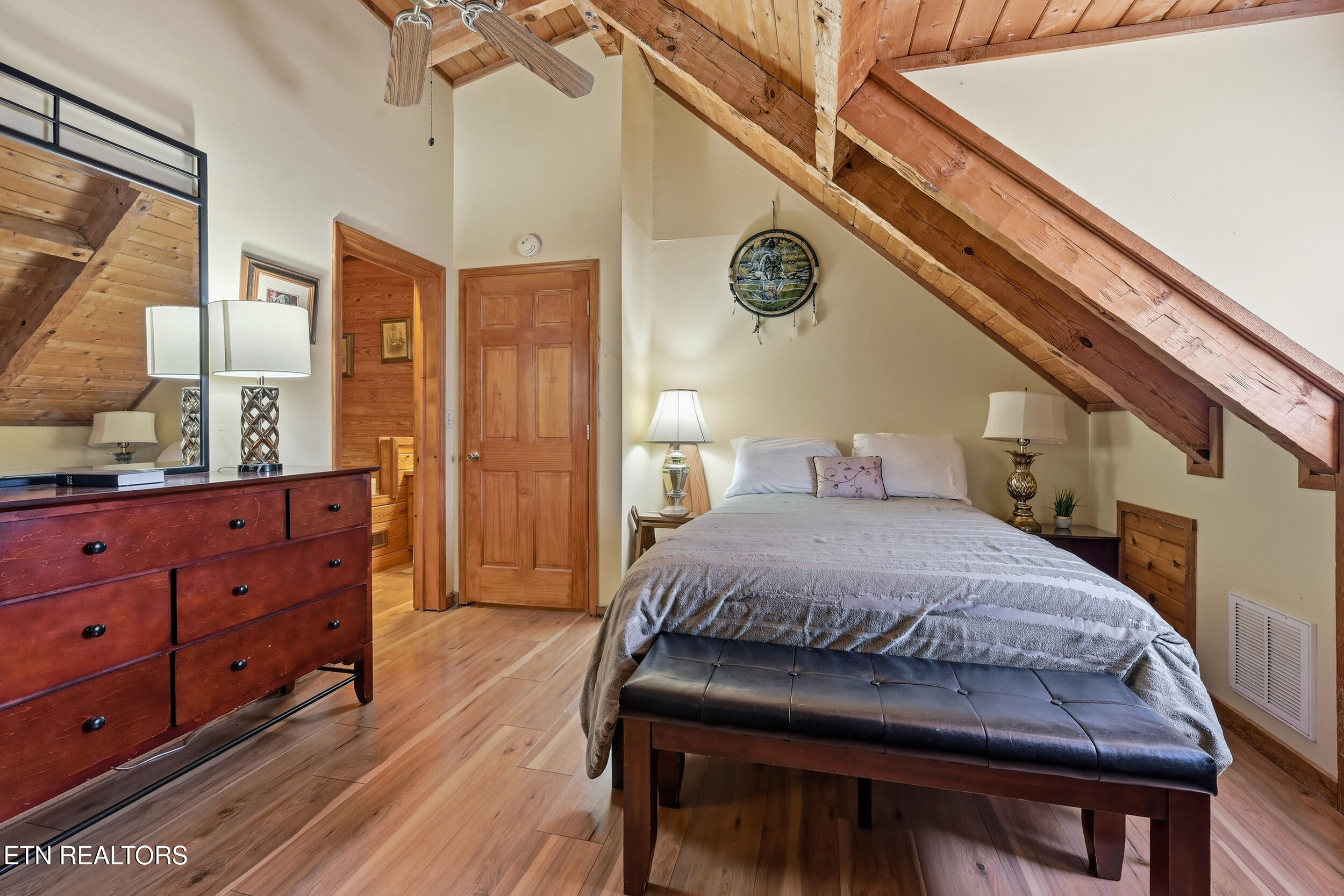 559 Crest Road Gatlinburg TN 37738