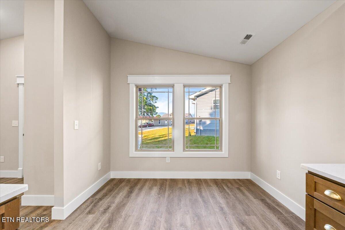 127 Azalea Lane Jacksboro TN 37757