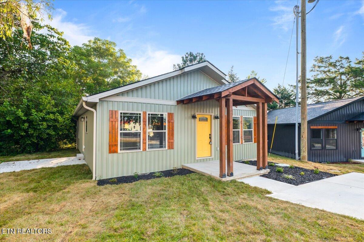 127 Azalea Lane Jacksboro TN 37757