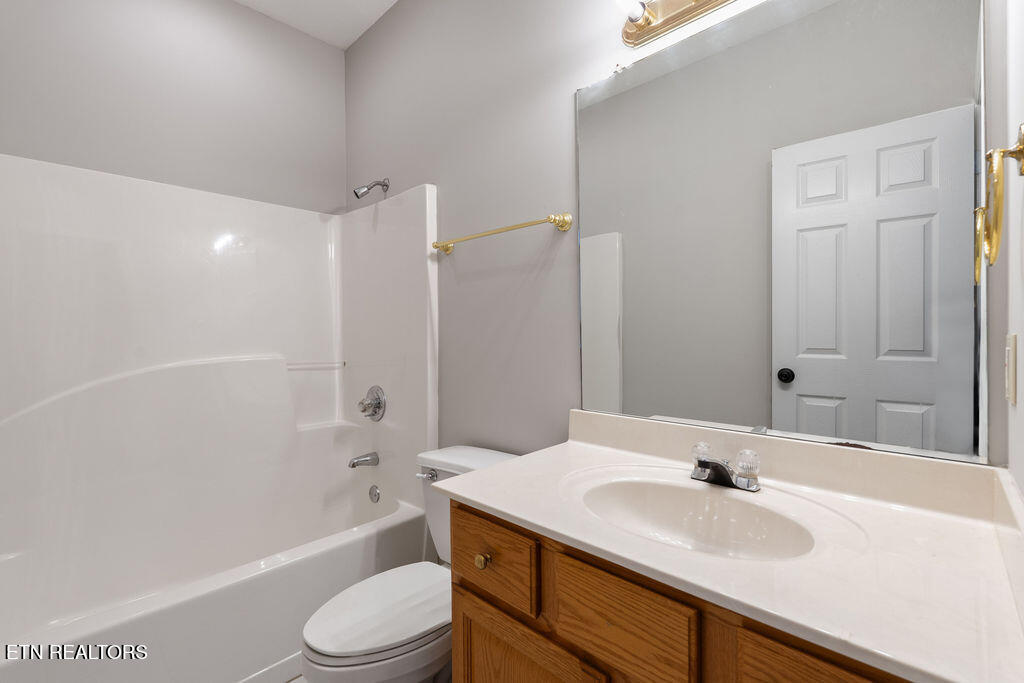 121 Inata Circle Loudon TN 37774
