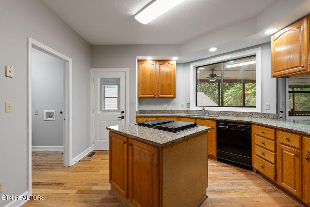 121 Inata Circle Loudon TN 37774