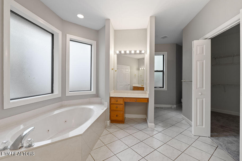121 Inata Circle Loudon TN 37774