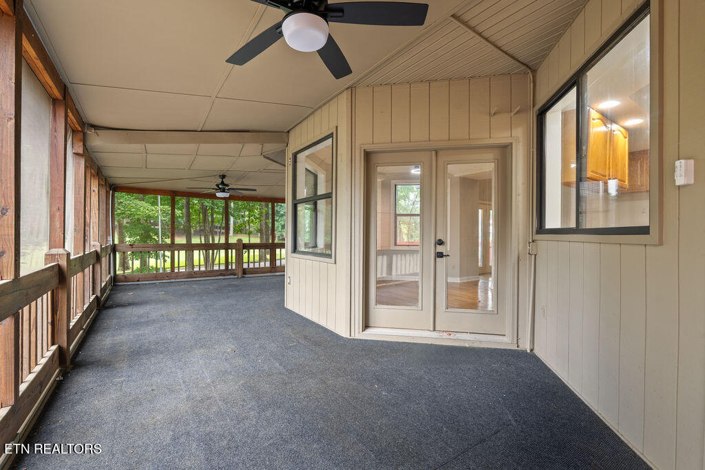121 Inata Circle Loudon TN 37774