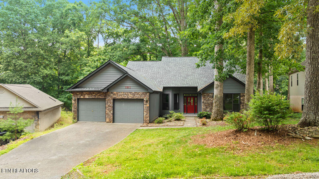 121 Inata Circle Loudon TN 37774