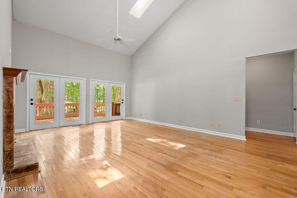 121 Inata Circle Loudon TN 37774