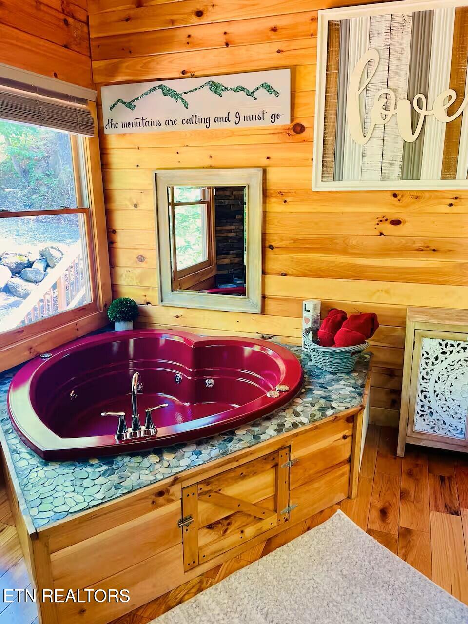 2208 Spurling Way Sevierville TN 37862