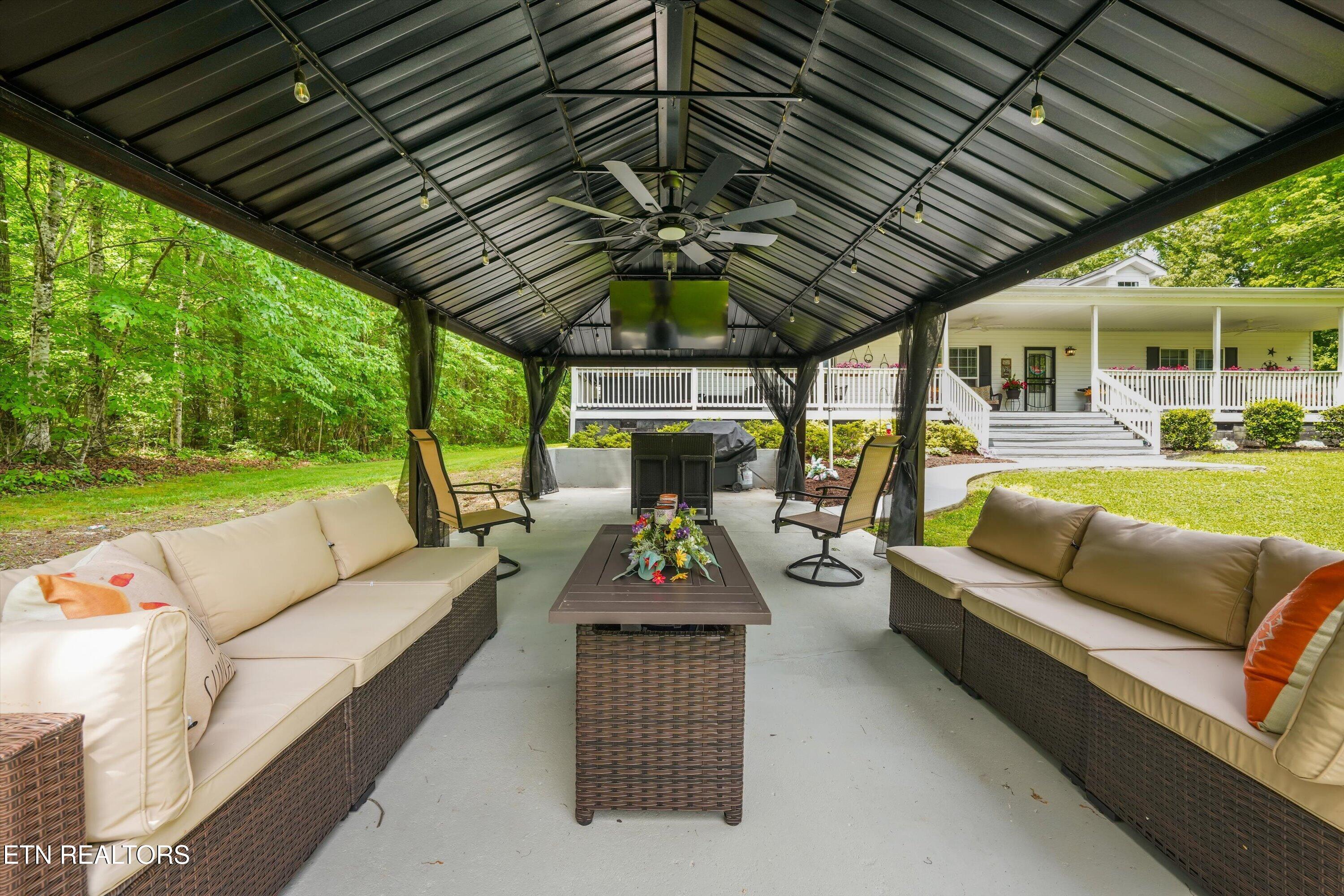 598 Huff Bend Lane Ten Mile TN 37880