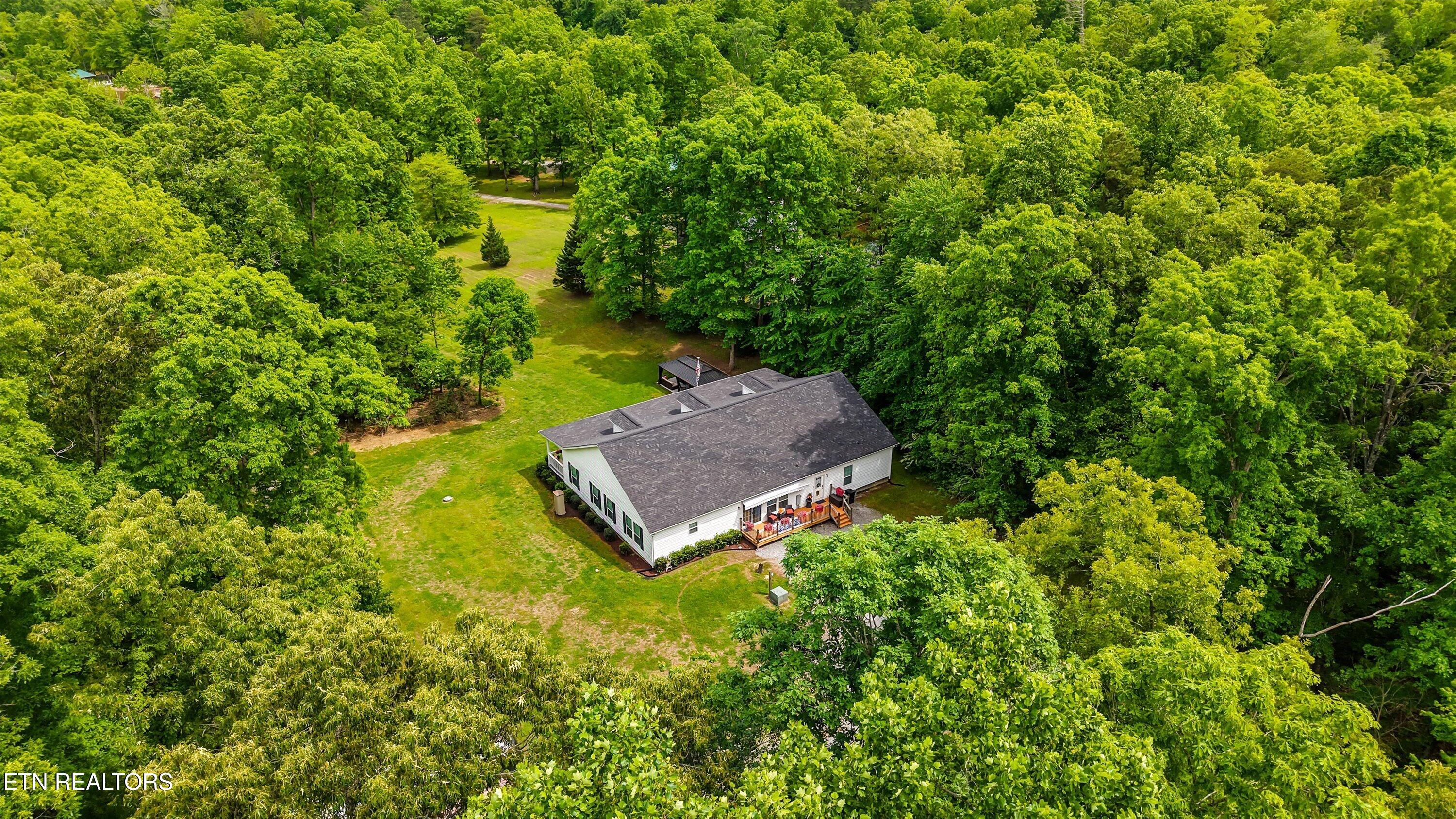 598 Huff Bend Lane Ten Mile TN 37880