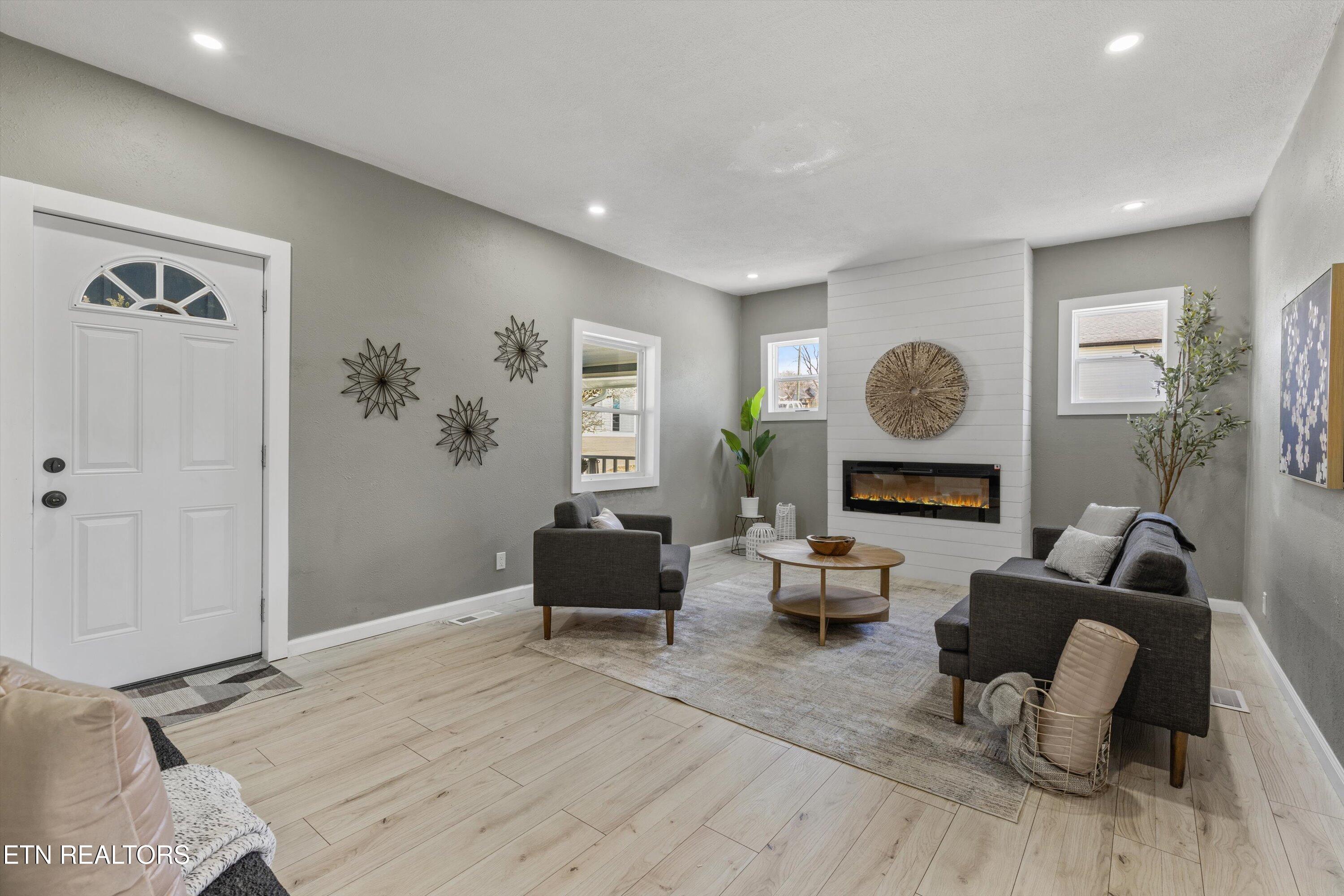 1926 Dodson Avenue Knoxville TN 37917