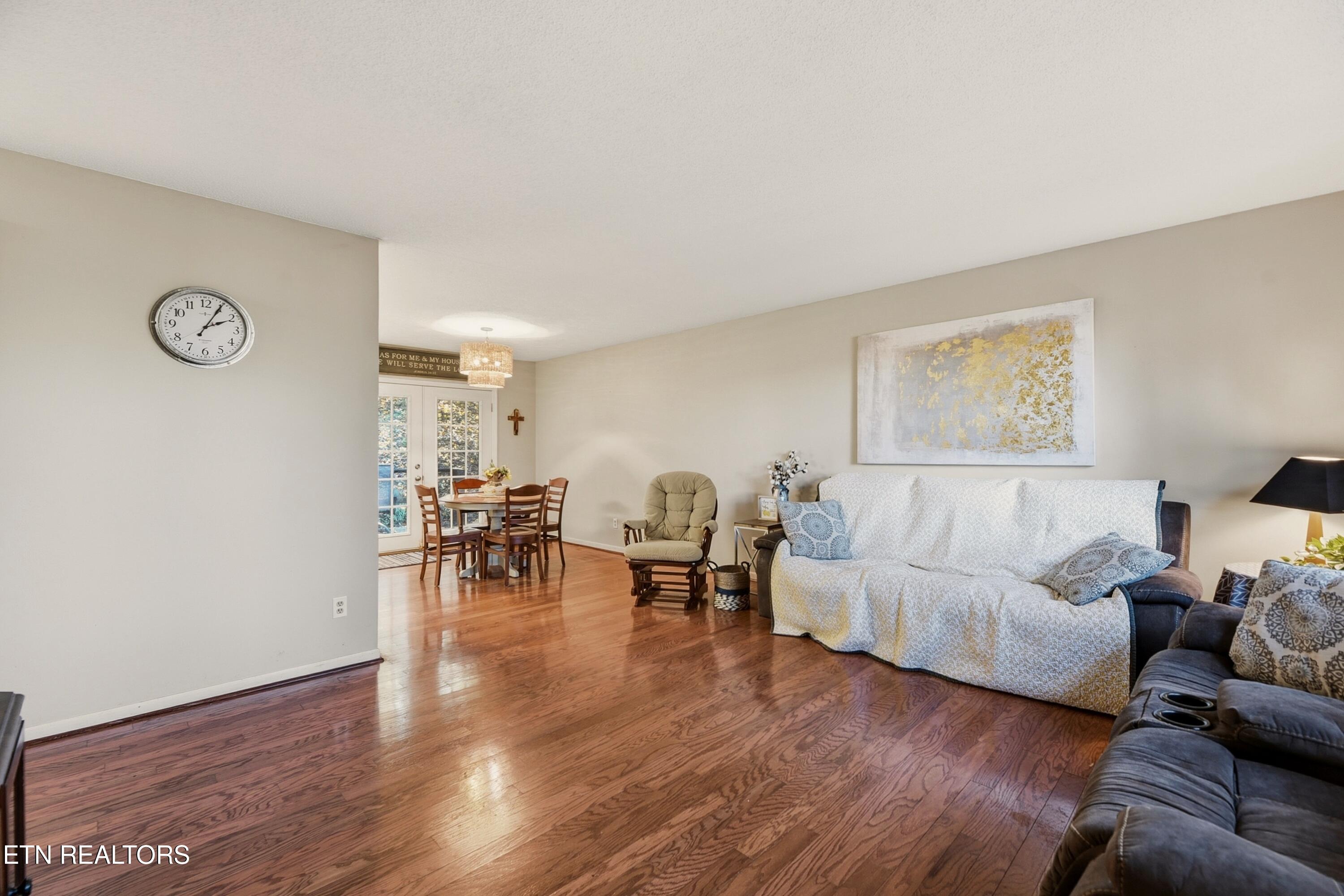 1429 Crestwood Drive Louisville TN 37777