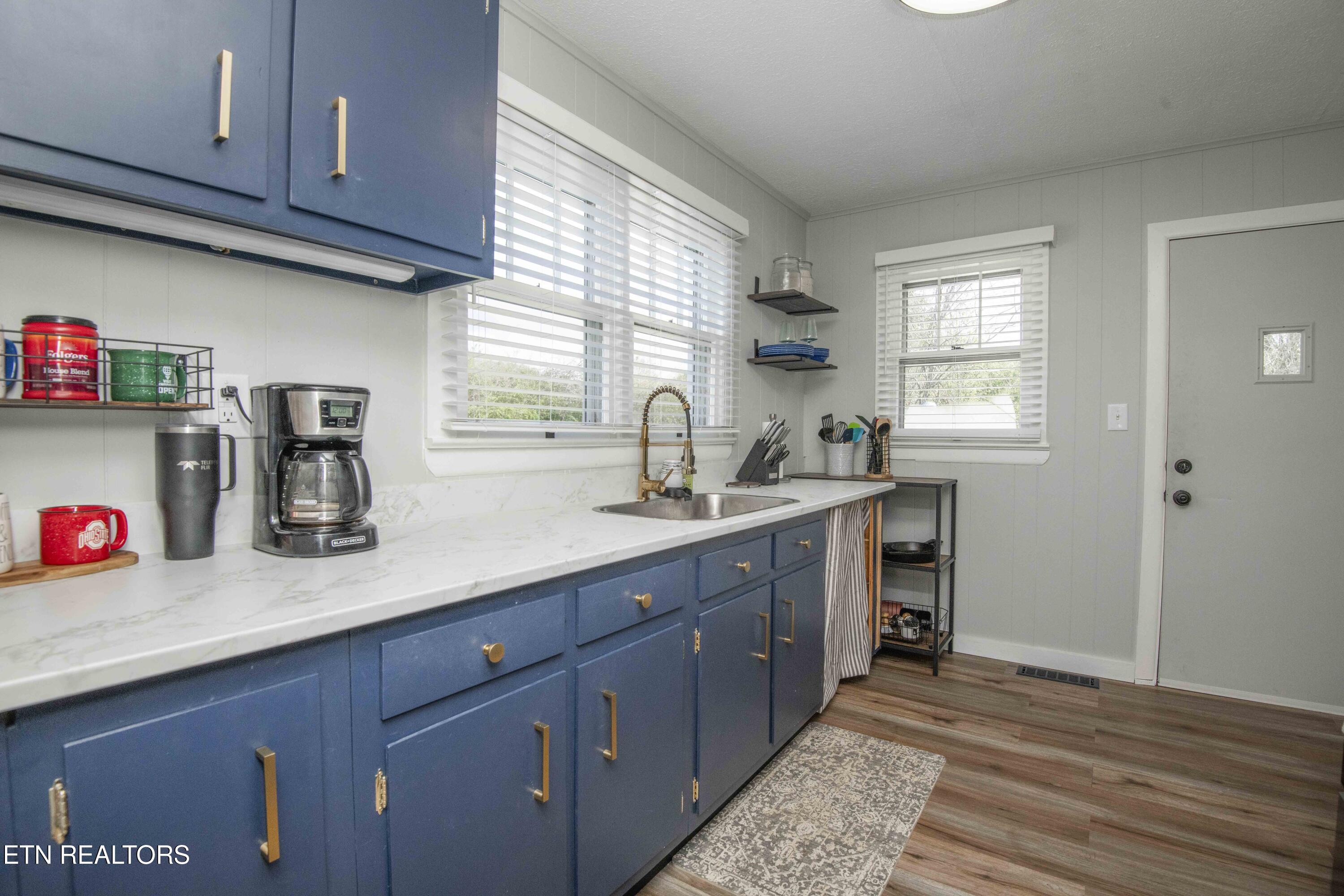 125 Clark Avenue Harriman TN 37748