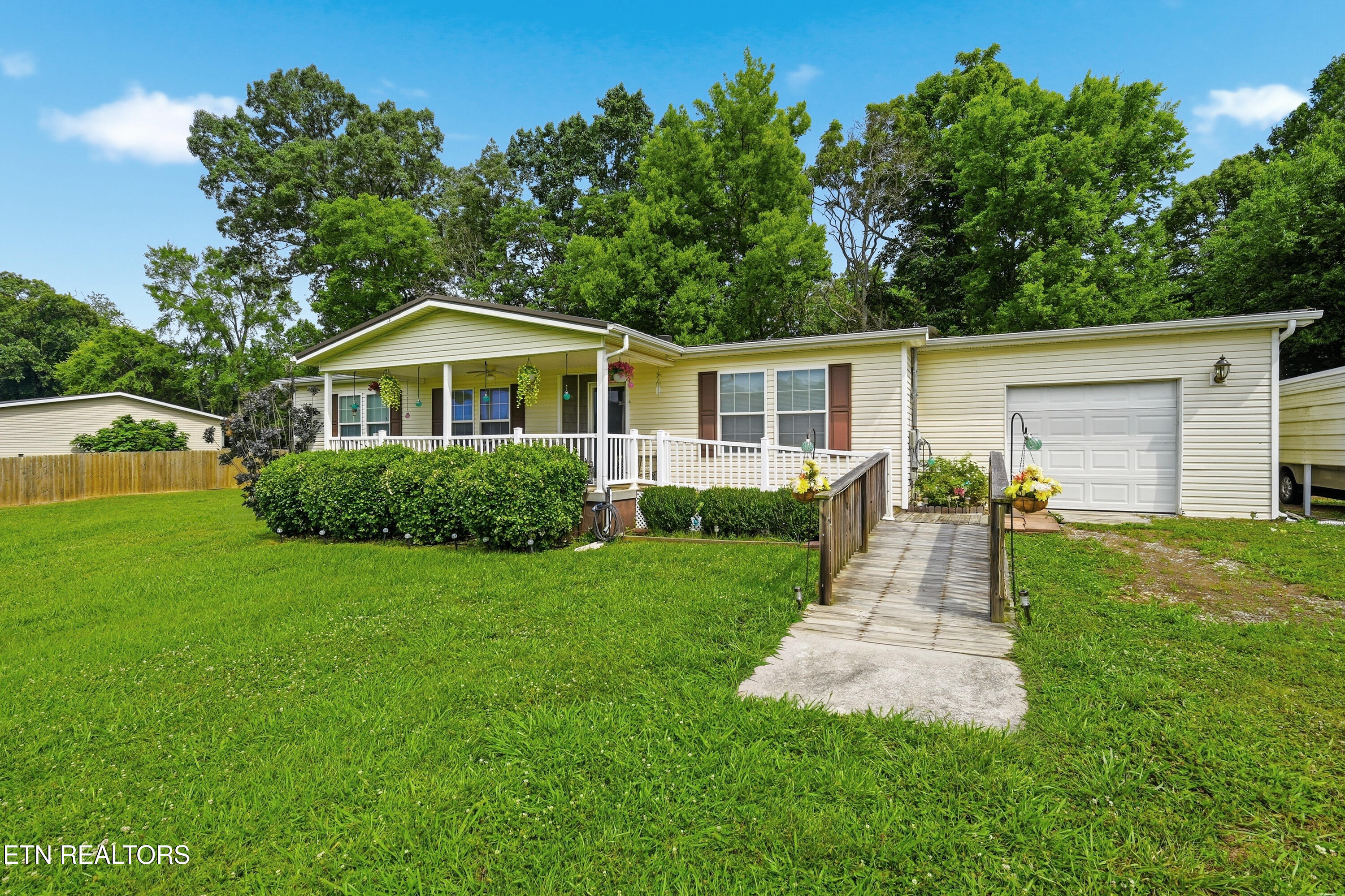 Strawberry Plains TN, 1012 Ashley Meadows Drive