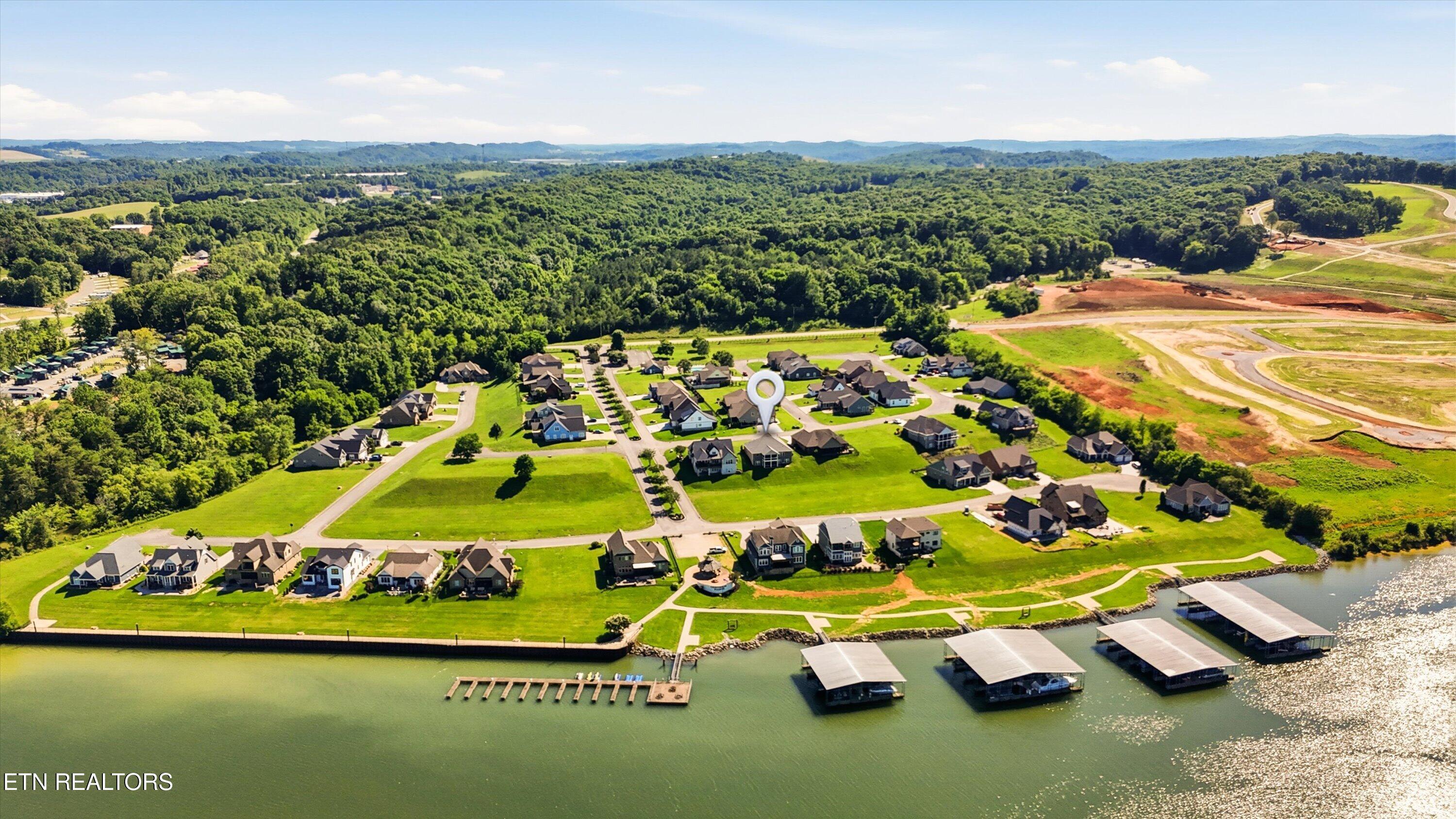 186 Cape Lookout Light Loudon TN 37774