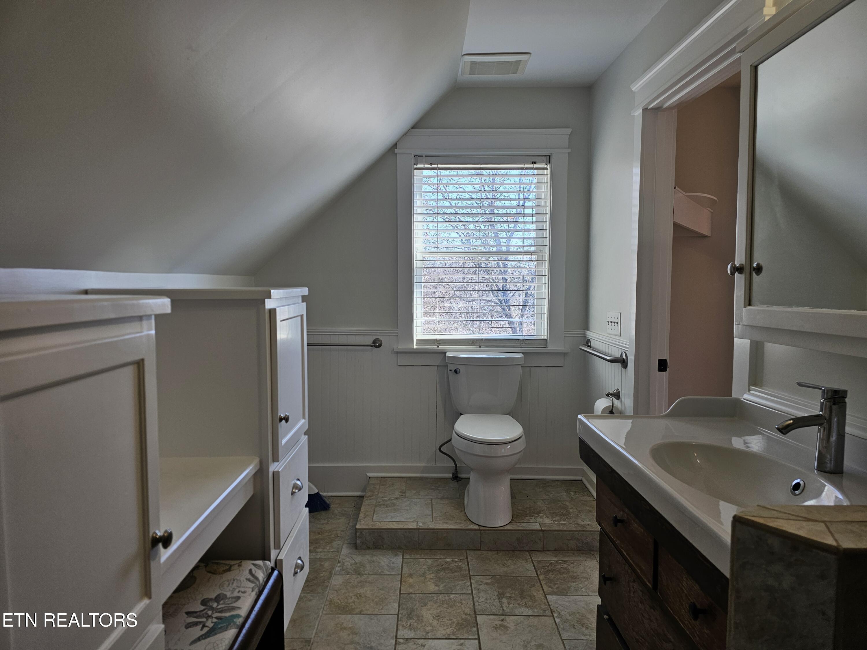 3909 Corbly Drive Chattanooga TN 37411