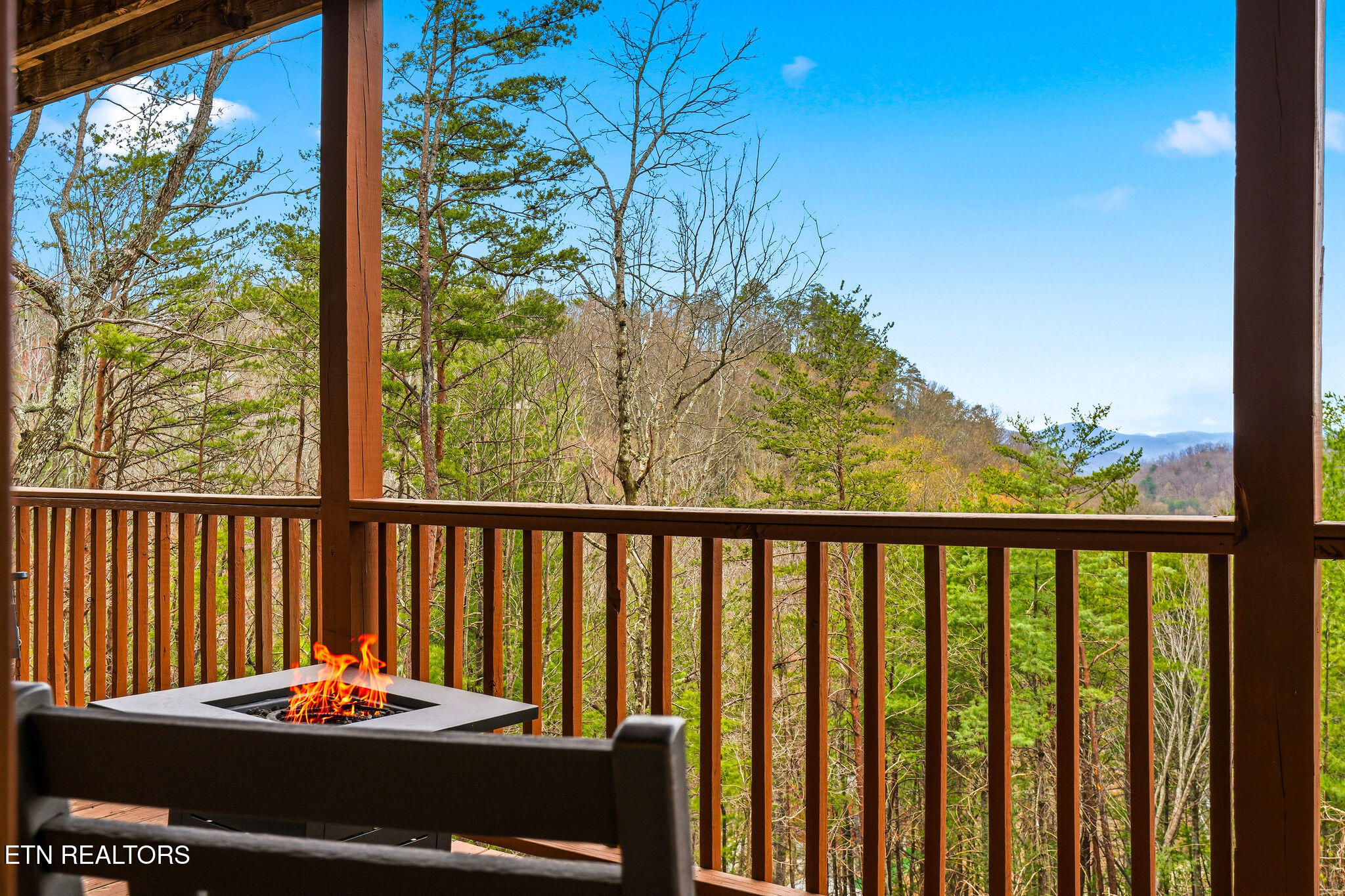 130 Little Round Top Lane Townsend TN 37882