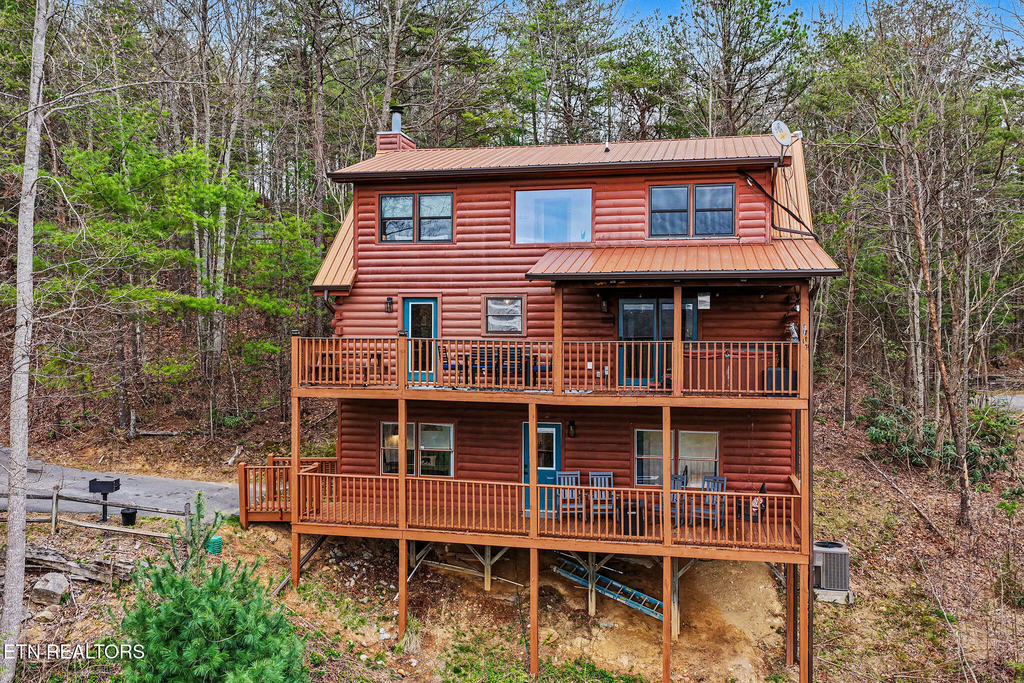 130 Little Round Top Lane Townsend TN 37882