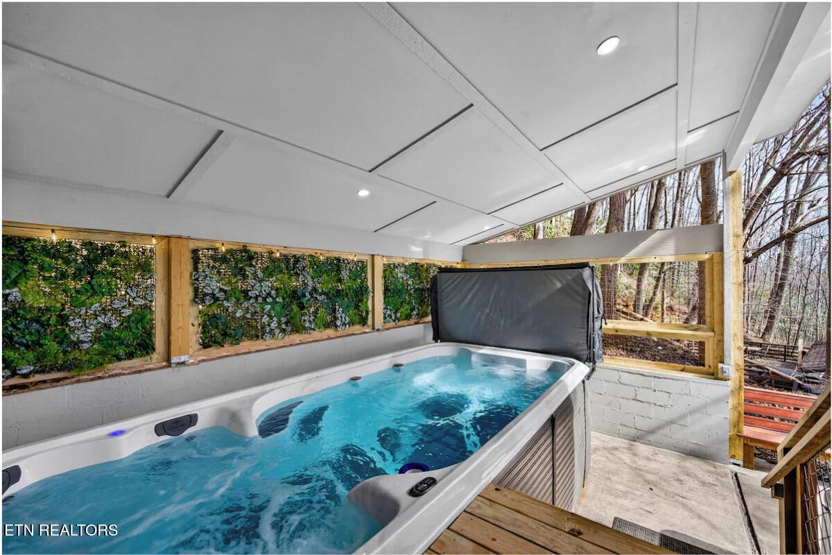 734 Heiden Drive Gatlinburg TN 37738